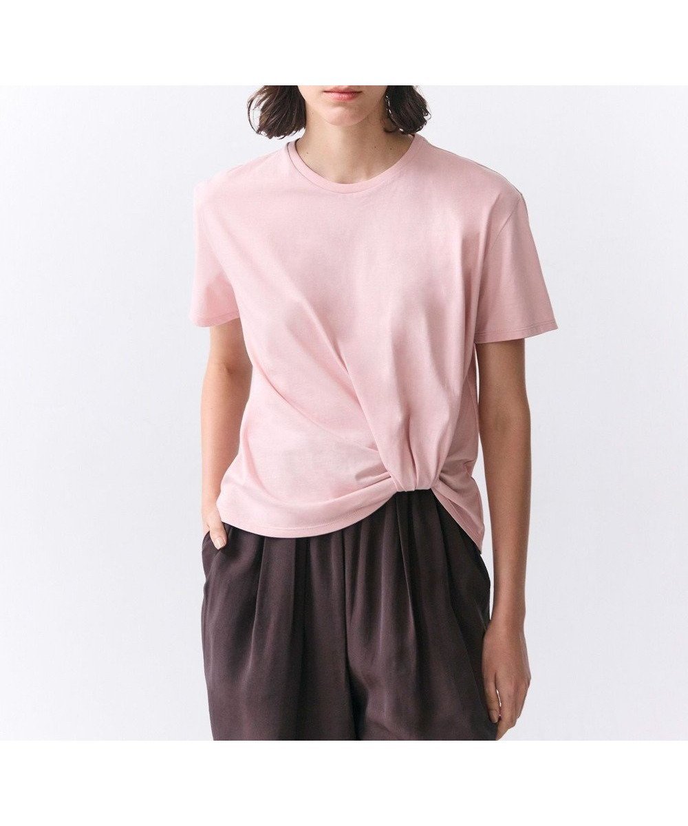 【ベイジ,/BEIGE,】のCERUSSITE / フォルムタック ドレープTシャツ インテリア・キッズ・メンズ・レディースファッション・服の通販 founy(ファニー) 　ファッション　Fashion　レディースファッション　Fashion for Women　トップス・カットソー　Cut & Sew Tops　シャツ・ブラウス・オフィスカジュアル　Elegant Blouses & Button-Ups　ロングTシャツ・Tシャツ　Longline T-Shirts & Tees　カットソー・ベーシックTシャツ　Cut-and-Sewn Tops / Stretch Tees & Basics　インナー　Innerwear　カットソー　Cut and Sewn Top　ジャケット　Jacket, Outerwear　スニーカー　Sneakers, Trainers　デニム　Denim, Jeans Material　ドレープ　Drape, Draping Fabric　フォルム　Silhouette, Form　フレア　Flare, Flared　ワイド　Wide, Wide Fit　エレガント 上品　Elegant　ビジネス 仕事 通勤　Business / Work / Commuting　半袖　Short Sleeve, Half Sleeve　夏　Summer　春　Spring　S/S・春夏　SS, Spring/Summer, Warm Season　Pink|ID: prp329100004867769 ipo3291000000036262796