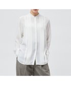 【ベイジ,/BEIGE,】の【洗える】STOW / フロントタックブラウス 人気、トレンドファッション・服の通販 founy(ファニー) ファッション Fashion レディースファッション Fashion for Women トップス・カットソー Cut & Sew Tops シャツ・ブラウス・オフィスカジュアル Elegant Blouses & Button-Ups とろみ Fluid, Flowy Fabric クラシカル Classical, Vintage-Inspired ジョーゼット Georgette, Semi-Sheer Fabric マニッシュ Mannish, Boyish メタル Metal, Metal Parts ワイド Wide, Wide Fit 人気 Popular, Best Seller 今季 This Season, Current Season ビジネス 仕事 通勤 Business / Work / Commuting 夏 Summer 定番 Standard, Basic Item S/S・春夏 SS, Spring/Summer, Warm Season 洗える Machine Washable A/W・秋冬 Autumn/Winter thumbnail Ecru|ID: prp329100004868158 ipo3291000000036272502