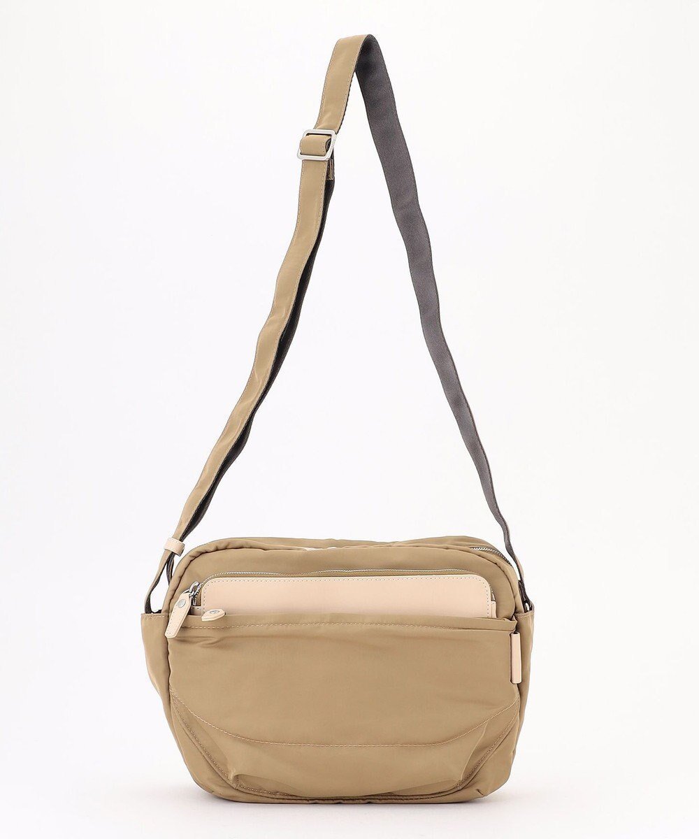 【イザック/Y'SACCS】のポリエステルツイル ショルダーバッグ インテリア・キッズ・メンズ・レディースファッション・服の通販 founy(ファニー) 　ファッション　Fashion　レディースファッション　Fashion for Women　バッグ　Bags　サテン　Satin, Glossy Fabric　スマート　Smart, Elegant　ダブル　Double, Double-Breasted　トラベル　Travel, Travel Gear　フロント　Front, Front Design　ポケット　Pocket, Pocket Detail　メタル　Metal, Metal Parts　エレガント 上品　Elegant　ベージュ|ID: prp329100004868230 ipo3291000000036272924