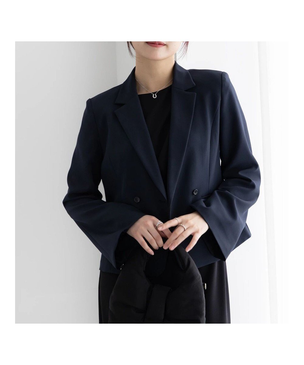 【テチチ/Te chichi】のフレア袖クロップトテーラードジャケット【AOYAMA FASHION ASSOCIATION × Te chichi】 インテリア・キッズ・メンズ・レディースファッション・服の通販 founy(ファニー) 　ファッション　Fashion　レディースファッション　Fashion for Women　アウター　Coat / Outerwear Collection　レディースジャケット・軽アウター　Jackets　テーラードジャケット / 通勤・きれいめスタイル　Tailored Jackets & Blazers　クラシカル　Classical, Vintage-Inspired　クロップド　Cropped, Short Length　コンパクト　Compact, Small Size　サークル　Circle, Round Design　シンプル　Simple, Minimal　ジャケット　Jacket, Outerwear　スリーブ　Sleeve, Long Sleeve / Short Sleeve　タイトスカート　Pencil Skirt, Tight Skirt　ドレープ　Drape, Draping Fabric　定番　Standard, Basic Item　バランス　Balance, Style Balance　フレア　Flare, Flared　A/W・秋冬　Autumn/Winter　S/S・春夏　SS, Spring/Summer, Warm Season　夏　Summer　ビジネス 仕事 通勤　Business / Work / Commuting　ネイビー|ID: prp329100004868246 ipo3291000000036272988
