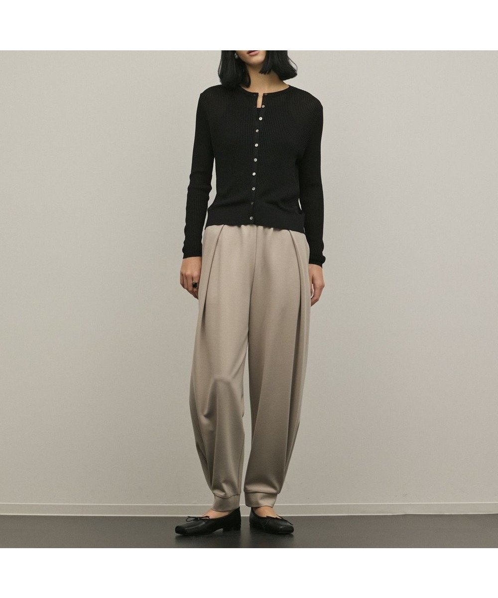 【グレース コンチネンタル/GRACE CONTINENTAL】のハイゲージラメニットカーディガン インテリア・キッズ・メンズ・レディースファッション・服の通販 founy(ファニー) 　ファッション　Fashion　レディースファッション　Fashion for Women　トップス・カットソー　Cut & Sew Tops　ニット　Knit Tops & Sweaters　カーディガン・羽織り　Layered Style Cardigans　カーディガン　Cardigan, Knitwear　夏　Summer　春　Spring　S/S・春夏　SS, Spring/Summer, Warm Season　ブラック|ID: prp329100004868269 ipo3291000000036273071