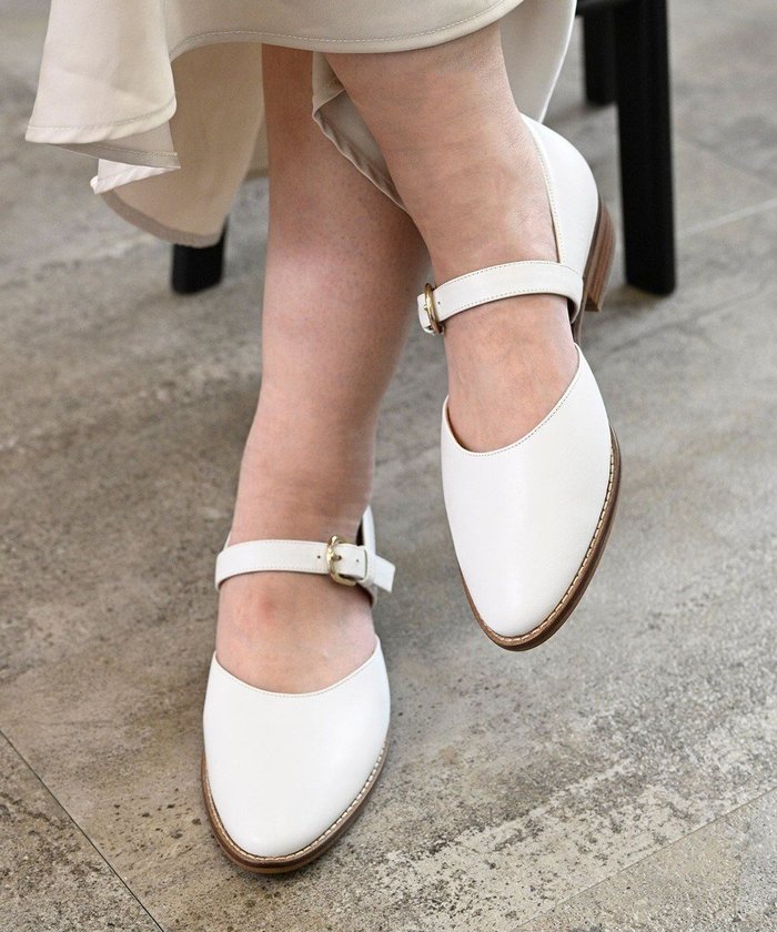 【アポム/APOM】のストラップシューズ30 インテリア・キッズ・メンズ・レディースファッション・服の通販 founy(ファニー) https://founy.com/ ファッション Fashion レディースファッション Fashion for Women カッティング Cutting Detail シューズ Shoes, Footwear ストラップシューズ Strap Shoes, Mary Janes ソックス Socks, Hosiery タイツ Tights, Legwear ラウンド Round, Round Neck ラップ Wrap, Wrap Design |ID: prp329100004868274 ipo3291000000036305682