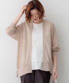 【23区/NIJYUSANKU】の【先行予約】シャイニーシアー フロントオープン カーディガン 人気、トレンドファッション・服の通販 founy(ファニー) ファッション Fashion レディースファッション Fashion for Women トップス・カットソー Cut & Sew Tops カーディガン・羽織り Layered Style Cardigans エレガント 上品 Elegant 春 Spring カーディガン Cardigan, Knitwear コンパクト Compact, Small Size シアー Sheer, See-Through 人気 Popular, Best Seller バランス Balance, Style Balance フロント Front, Front Design ヘムライン Hemline, Bottom Cut S/S・春夏 SS, Spring/Summer, Warm Season 夏 Summer 旅行 Travel 2026年 2026 thumbnail ベージュ系|ID: prp329100004868283 ipo3291000000036273118