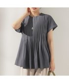 【組曲/KUMIKYOKU】の【先行予約】サマージャージーブラウスライク カットソー 人気、トレンドファッション・服の通販 founy(ファニー) ファッション Fashion レディースファッション Fashion for Women トップス・カットソー Cut & Sew Tops シャツ・ブラウス・オフィスカジュアル Elegant Blouses & Button-Ups ロングTシャツ・Tシャツ Longline T-Shirts & Tees カットソー・ベーシックTシャツ Cut-and-Sewn Tops / Stretch Tees & Basics エレガント 上品 Elegant 春 Spring カットソー Cut and Sewn Top カフス Cuff Design 吸水 Absorbent, Quick-Dry スリーブ Sleeve, Long Sleeve / Short Sleeve チュニック Tunic, Long Top ドロップ Drop Shoulder, Dropped Style フィット Fit, Slim Fit フレア Flare, Flared 半袖 Short Sleeve, Half Sleeve S/S・春夏 SS, Spring/Summer, Warm Season おすすめ Recommended / Our Picks 夏 Summer thumbnail グレー系|ID: prp329100004868295 ipo3291000000036273182