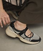 【ステッピ/steppi】のボリュームソール メリージェーン スニーカー 人気、トレンドファッション・服の通販 founy(ファニー) ファッション Fashion レディースファッション Fashion for Women 厚底 Platform Shoes 洗える Machine Washable クッション Cushion, Throw Pillow 軽量 Lightweight, Ultra Light シューズ Shoes, Footwear スニーカー Sneakers, Trainers トレンド Trend, Trending Now バランス Balance, Style Balance フィット Fit, Slim Fit メッシュ Mesh, Net Fabric ラップ Wrap, Wrap Design ランニング Running, Running Wear, Activewear, Jogging thumbnail ブラック×ホワイト|ID: prp329100004868297 ipo3291000000036273191