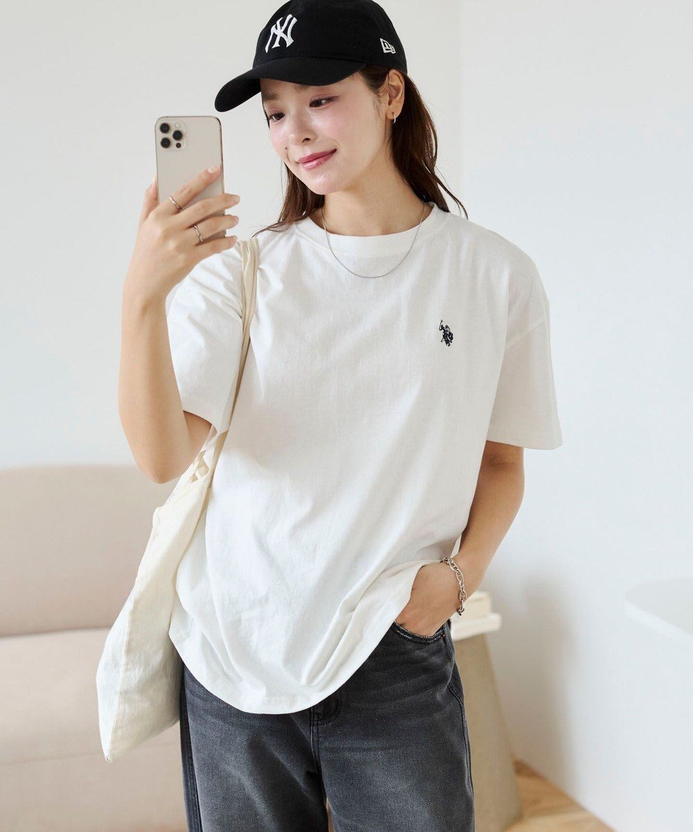 【ウィゴー/WEGO】の【洗える/綿100%】USPOLOワンポイントTシャツ インテリア・キッズ・メンズ・レディースファッション・服の通販 founy(ファニー) 　ファッション　Fashion　レディースファッション　Fashion for Women　トップス・カットソー　Cut & Sew Tops　シャツ・ブラウス・オフィスカジュアル　Elegant Blouses & Button-Ups　ロングTシャツ・Tシャツ　Longline T-Shirts & Tees　カットソー・ベーシックTシャツ　Cut-and-Sewn Tops / Stretch Tees & Basics　インナー　Innerwear　春　Spring　洗える　Machine Washable　秋　Autumn　カットソー　Cut and Sewn Top　カーゴパンツ　Cargo Pants, Utility Pants　キャップ　Cap, Baseball Cap　シンプル　Simple, Minimal　ストレート　Straight, Straight Cut　スラックス　Slacks, Dress Pants　ティアードスカート　Tiered Skirt, Flounced Skirt　デニム　Denim, Jeans Material　ビスチェ　Bustier, Corset Top　ビッグ　Big, Oversized　ボトム　Bottoms, Lower Wear　ボーダー　Border, Stripe　別注　Limited Edition, Custom Order　無地　Plain, Solid Color　ワンポイント　One Point, Statement Accent　S/S・春夏　SS, Spring/Summer, Warm Season　おすすめ　Recommended / Our Picks　夏　Summer　ホワイト|ID: prp329100004868460 ipo3291000000036278416