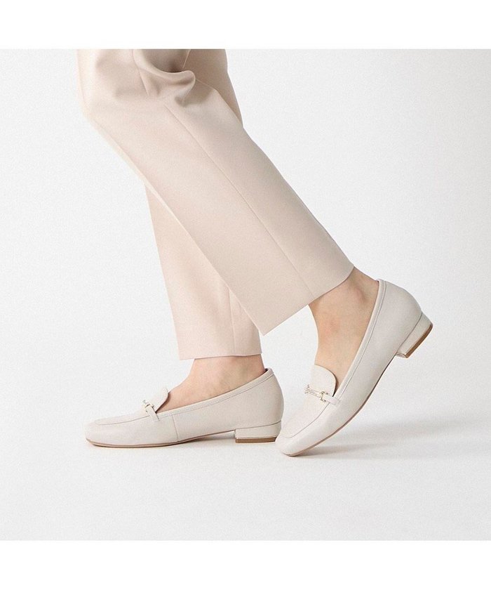 【リズ ラフィーネ/Riz raffinee】のRiz raffinee ビットローファー インテリア・キッズ・メンズ・レディースファッション・服の通販 founy(ファニー) https://founy.com/ ファッション Fashion レディースファッション Fashion for Women エレガント 上品 Elegant オケージョン Occasion Wear 春 Spring シューズ Shoes, Footwear シンプル Simple, Minimal ストーン Stone, Gem-Like トレンド Trend, Trending Now ドレス Dress, One-Piece フェミニン Feminine, Girly ベーシック Basic, Essential マニッシュ Mannish, Boyish S/S・春夏 SS, Spring/Summer, Warm Season おすすめ Recommended / Our Picks 夏 Summer セレモニー Ceremony 入学式 Entrance Ceremony 卒業式 Graduation Ceremony ビジネス 仕事 通勤 Business / Work / Commuting 2025年 2025 2025春夏・S/S Spring/Summer 2025 SS25 |ID: prp329100004868610 ipo3291000000036279724