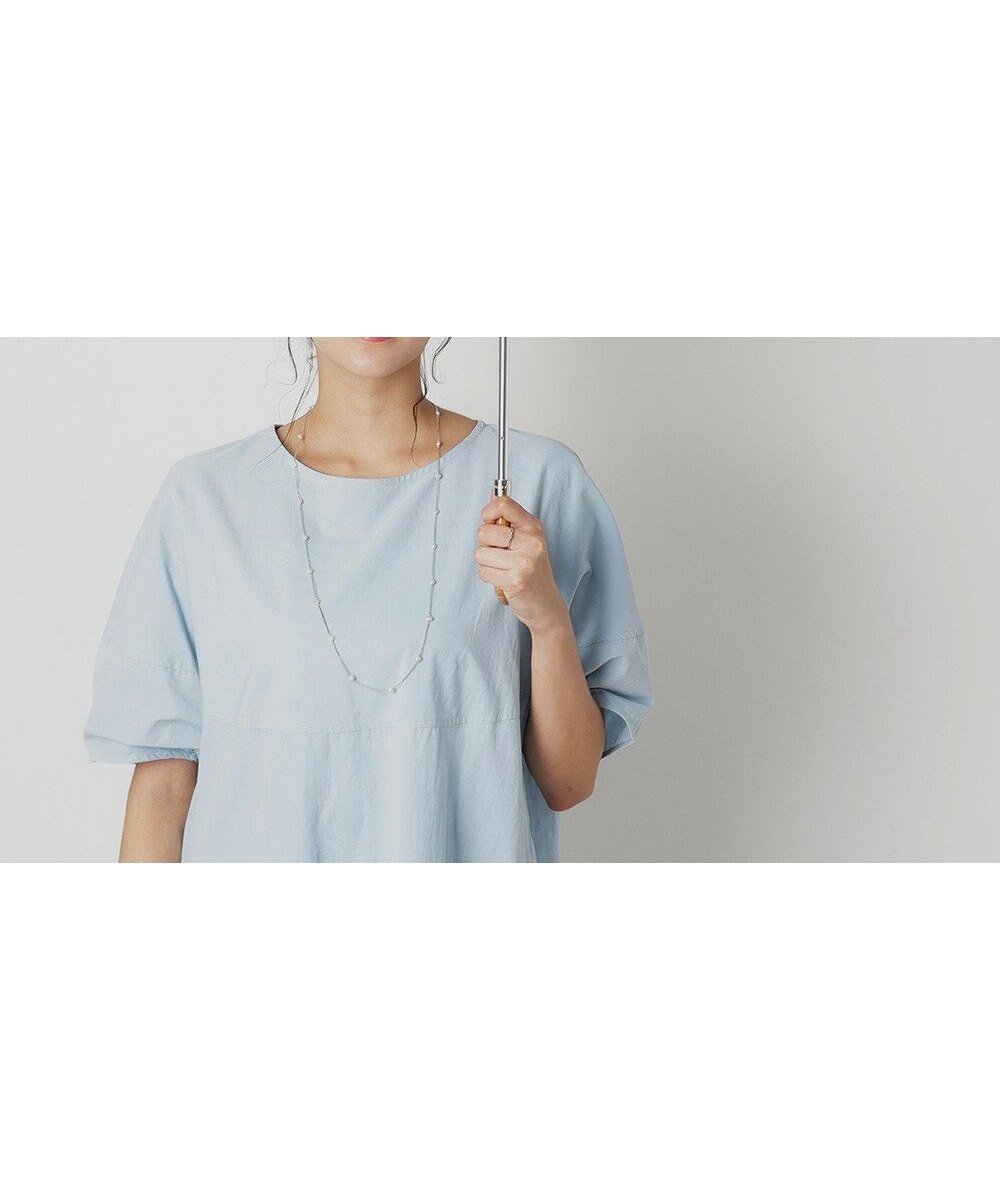 【ムーンバット/MOONBAT】の【晴雨兼用日傘】LANVIN en Bleu (ランバン オン ブルー) 折りたたみ日傘 ドビーフリル 遮光 遮熱 UV インテリア・キッズ・メンズ・レディースファッション・服の通販 founy(ファニー) 　ファッション　Fashion　レディースファッション　Fashion for Women　レイングッズ・傘・晴雨兼用傘　Umbrellas & Rain Gear　春　Spring　傘　Umbrella, Parasol　フリル　Frill, Ruffle　日傘　Parasol, UV Umbrella　ミックス　Mix, Mixed Style　リボン　Ribbon, Bow　S/S・春夏　SS, Spring/Summer, Warm Season　夏　Summer　オフホワイト(無地)|ID: prp329100004868612 ipo3291000000036279751