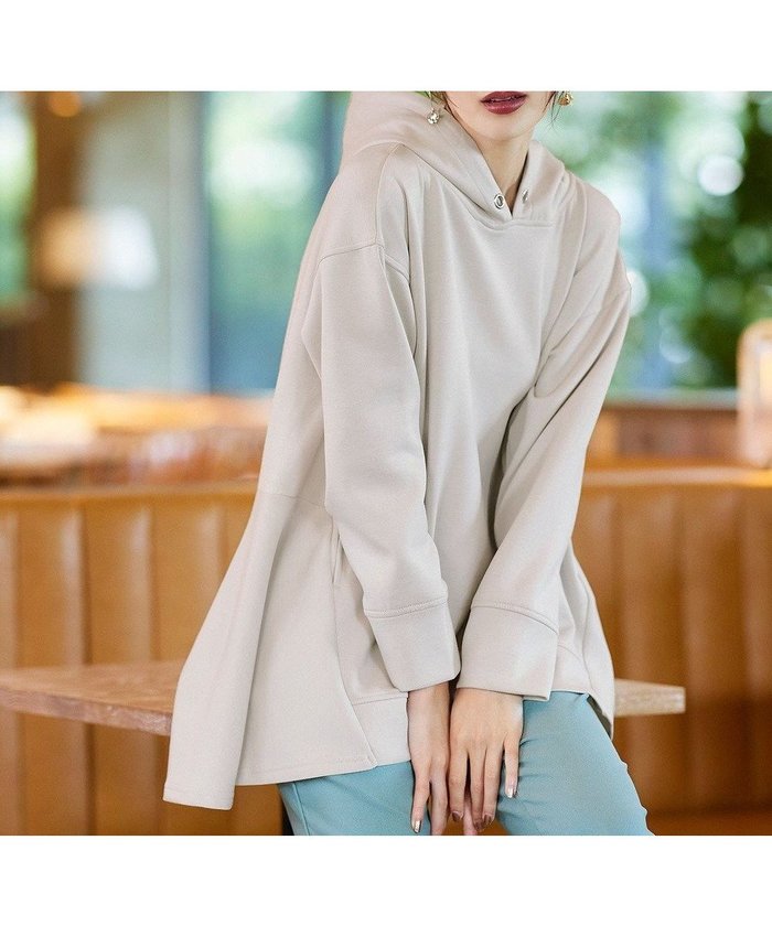 【ティアクラッセ/Tiaclasse】の【洗える】バックフレアダンボールパーカー インテリア・キッズ・メンズ・レディースファッション・服の通販 founy(ファニー) https://founy.com/ ファッション Fashion レディースファッション Fashion for Women トップス・カットソー Cut & Sew Tops レディースパーカー・カジュアルフーディー Casual Hoodies & Sweatshirts アシンメトリー Asymmetrical Style インナー Innerwear シンプル Simple, Minimal パーカー Hoodie, Parka フェミニン Feminine, Girly フレア Flare, Flared ペプラム Peplum, Flared Hem ポケット Pocket, Pocket Detail ロング Long, Long-Length 冬 Winter / This Winter 夏 Summer S/S・春夏 SS, Spring/Summer, Warm Season 洗える Machine Washable 秋 Autumn A/W・秋冬 Autumn/Winter |ID: prp329100004868651 ipo3291000000036280474