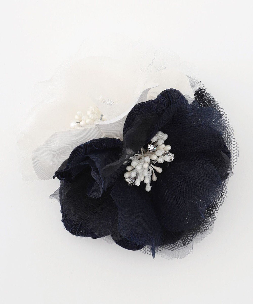 【エニィ スィス/any SiS】のツインレース コサージュ インテリア・キッズ・メンズ・レディースファッション・服の通販 founy(ファニー) 　ファッション　Fashion　レディースファッション　Fashion for Women　アクセサリー　Fashion Accessories　オーガンジー　Organza Fabric　フェミニン　Feminine, Girly　ブローチ　Brooch, Pin Brooch　ミックス　Mix, Mixed Style　リップ　Lip, Lip Motif　レース　Lace, Lace Fabric　ネイビー|ID: prp329100004868654 ipo3291000000036280522