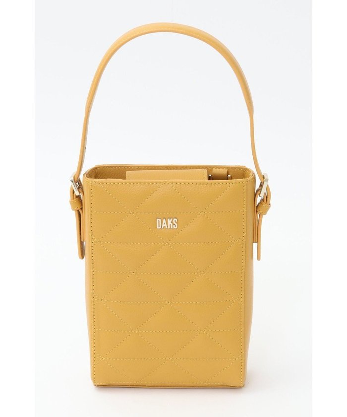 【ダックス/DAKS】のCARAエンボスレザースクエアハンドバッグ インテリア・キッズ・メンズ・レディースファッション・服の通販 founy(ファニー) https://founy.com/ ファッション Fashion レディースファッション Fashion for Women バッグ Bags インナー Innerwear キルティング Quilted, Quilting ショルダー Shoulder, Shoulder Strap スクエア Square, Square Shape スタイリッシュ Stylish, Fashionable フォルム Silhouette, Form ポケット Pocket, Pocket Detail マグネット Magnet, Magnetic Closure |ID: prp329100004868685 ipo3291000000036281058