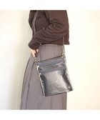 【ペレボルサ/PELLE BORSA】の縦ショルダー Alive アライブ 4418 人気、トレンドファッション・服の通販 founy(ファニー) ファッション Fashion レディースファッション Fashion for Women コンパクト Compact, Small Size コーティング Coating, Coated Finish 軽量 Lightweight, Ultra Light ショルダー Shoulder, Shoulder Strap ジャカード／ジャガード Jacquard, Woven Pattern 財布 Wallet, Purse チャーム Charm, Pendant パール Pearl, Pearl Accent フラット Flat, Flat Shoes ポケット Pocket, Pocket Detail thumbnail ネイビー|ID: prp329100004868715 ipo3291000000036281359