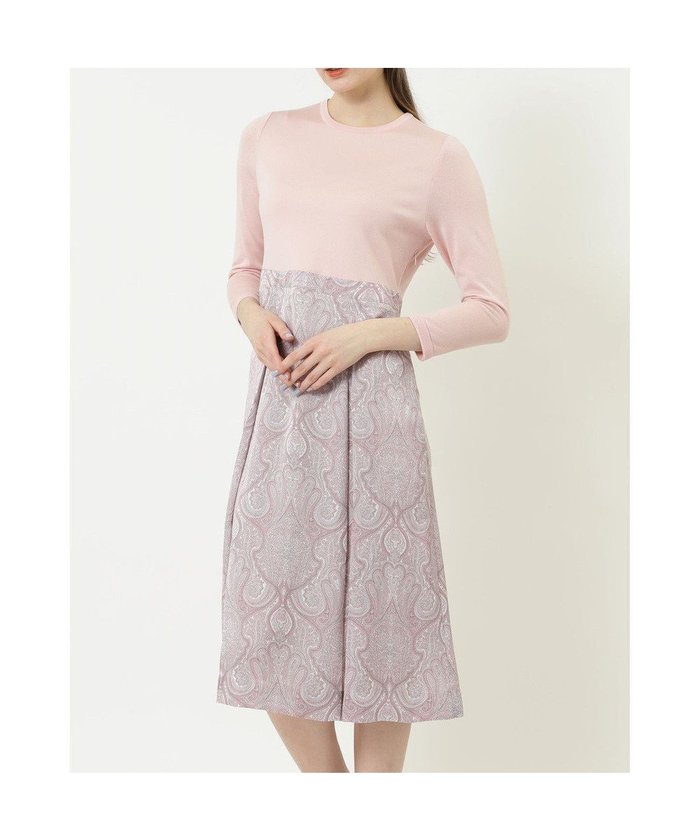 【ダックス/DAKS】のペイズリープリントコンビニットワンピース インテリア・キッズ・メンズ・レディースファッション・服の通販 founy(ファニー) https://founy.com/ ファッション Fashion レディースファッション Fashion for Women ワンピース Dresses ニットワンピース Knit Dresses コンビ Combo, Combination Style シルク Silk, 100% Silk ストレッチ Stretch, Stretchy Fabric ドッキング Docking, Mixed Material エレガント 上品 Elegant 夏 Summer S/S・春夏 SS, Spring/Summer, Warm Season A/W・秋冬 Autumn/Winter |ID: prp329100004868750 ipo3291000000036281690