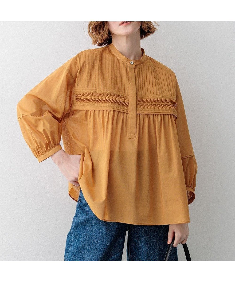 【23区/NIJYUSANKU】の【先行予約】コットンボイル ピンタック ブラウス 人気、トレンドファッション・服の通販 founy(ファニー) 　ファッション　Fashion　レディースファッション　Fashion for Women　トップス・カットソー　Cut & Sew Tops　シャツ・ブラウス・オフィスカジュアル　Elegant Blouses & Button-Ups　春　Spring　ギャザー　Gathered, Ruffled　スタンド　Stand Collar, Upright Stand　スリーブ　Sleeve, Long Sleeve / Short Sleeve　ダウン　Down, Puffer　デニム　Denim, Jeans Material　バランス　Balance, Style Balance　フェミニン　Feminine, Girly　リゾート　Resort, Vacation Style　S/S・春夏　SS, Spring/Summer, Warm Season　夏　Summer　2026年　2026　 other-1|ID: prp329100004868985 ipo3291000000036282668