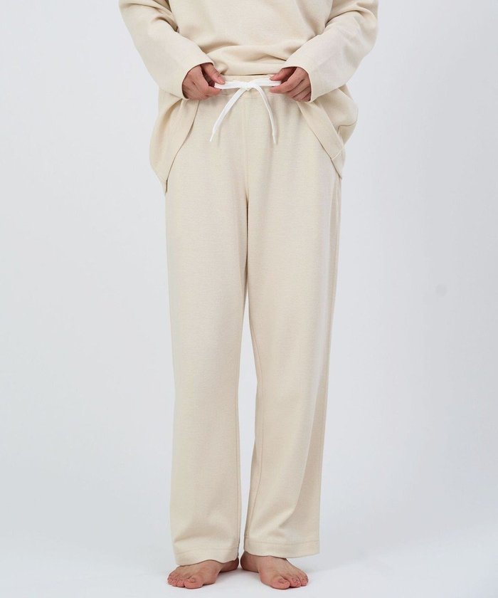 【ハーグ/HAAG】のレゾナバイオ リラックスストレートパンツ インテリア・キッズ・メンズ・レディースファッション・服の通販 founy(ファニー) https://founy.com/ ファッション Fashion レディースファッション Fashion for Women パンツ Pants & Trousers シンプル Simple, Minimal ストレッチ Stretch, Stretchy Fabric ストレート Straight, Straight Cut スピンドル Spindle, Drawcord センター Center, Center Line ダブル Double, Double-Breasted なめらか Smooth, Silky Texture パウダー Powder, Soft Tone フィット Fit, Slim Fit おすすめ Recommended / Our Picks |ID: prp329100004869017 ipo3291000000036283104