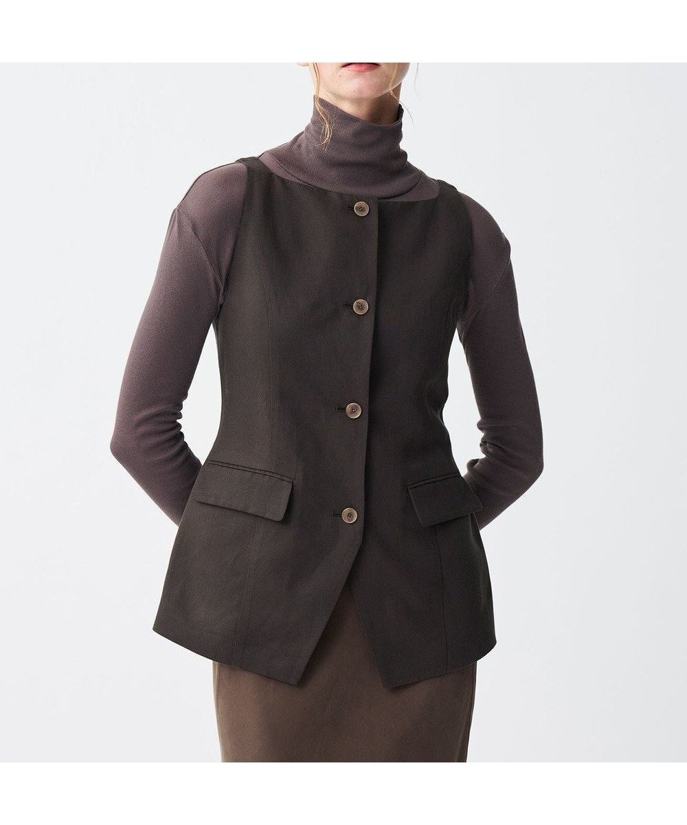 【アンクレイヴ/uncrave】のテンセルライトリネン ジレブラウス インテリア・キッズ・メンズ・レディースファッション・服の通販 founy(ファニー) 　ファッションモデル・俳優・女優　Models　女性　Women　佐藤晴美　Sato Harumi　ファッション　Fashion　レディースファッション　Fashion for Women　アウター　Coat / Outerwear Collection　トップス・カットソー　Cut & Sew Tops　シャツ・ブラウス・オフィスカジュアル　Elegant Blouses & Button-Ups　ベスト&ジレ / 重ね着スタイル　Vests & Gilets　春　Spring　ジャケット　Jacket, Outerwear　スクエア　Square, Square Shape　トリミング　Trimming, Decorative Edge　ビッグ　Big, Oversized　ベスト　Vest, Waistcoat　リネン　Linen, Linen Fabric　ワイド　Wide, Wide Fit　S/S・春夏　SS, Spring/Summer, Warm Season　夏　Summer　ブラウングレー|ID: prp329100004869255 ipo3291000000036287251