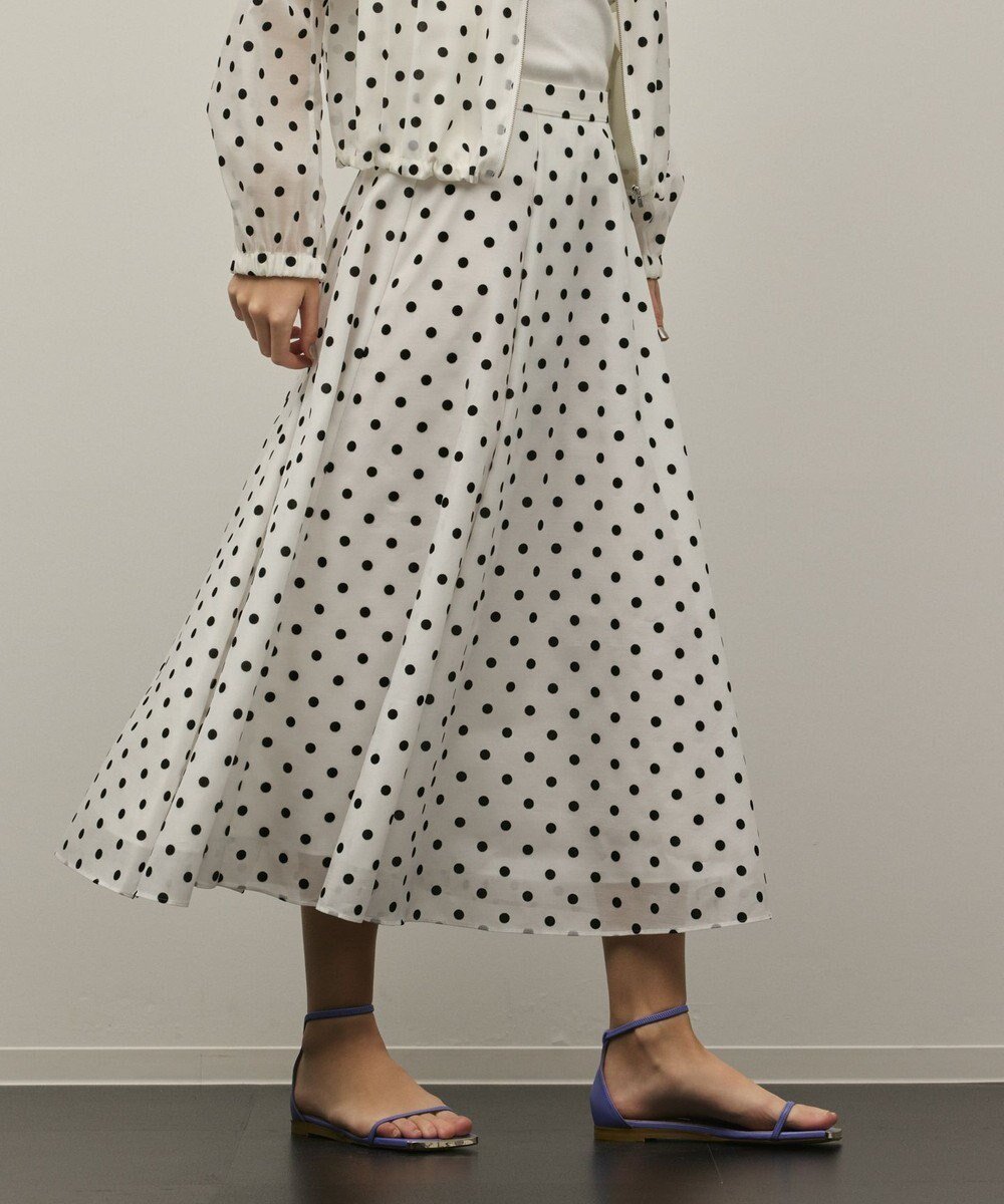 【グレース コンチネンタル/GRACE CONTINENTAL】のドットフロッキータックスカート 人気、トレンドファッション・服の通販 founy(ファニー) 　ファッション　Fashion　レディースファッション　Fashion for Women　スカート　Skirts　シアー　Sheer, See-Through　ドット　Polka Dot, Dot Pattern　フレア　Flare, Flared　モチーフ　Motif, Design Theme　夏　Summer　春　Spring　S/S・春夏　SS, Spring/Summer, Warm Season　 other-1|ID: prp329100004869333 ipo3291000000036288511