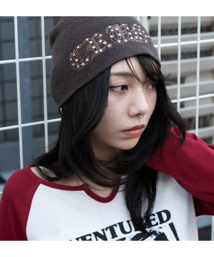 【ウィゴー/WEGO】のロゴ刺繍スタッズビーニー インテリア・キッズ・メンズ・レディースファッション・服の通販 founy(ファニー) https://founy.com/ ファッション Fashion レディースファッション Fashion for Women トップス・カットソー Cut & Sew Tops ニット Knit Tops & Sweaters キャップ&ハット Hats & Caps キャップ Cap, Baseball Cap クラシカル Classical, Vintage-Inspired スタッズ Studs, Metal Accents スマホ Smartphone, Mobile Device トレンド Trend, Trending Now 帽子 Hat, Headwear |ID: prp329100004869361 ipo3291000000036288844