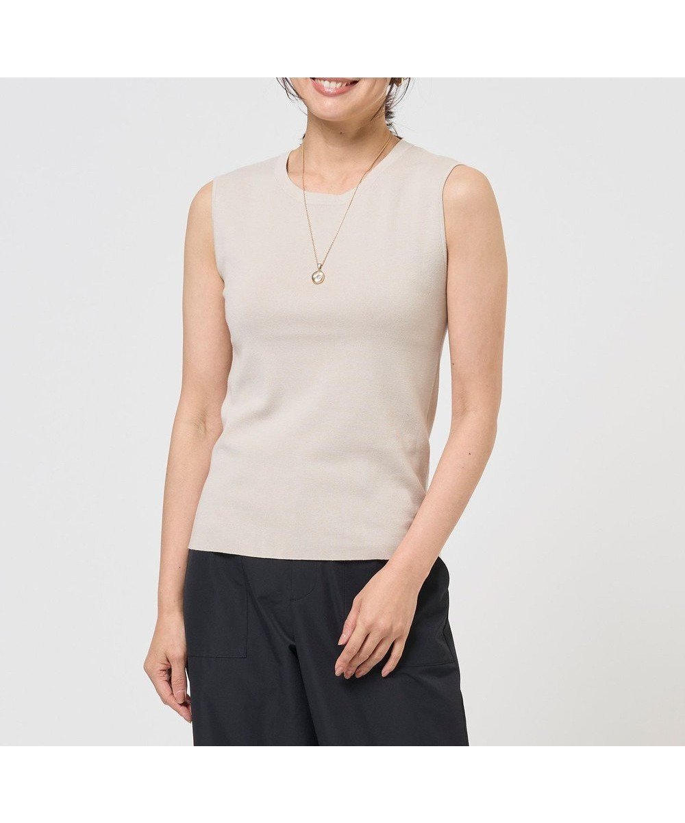 【ジェイ プレス/J.PRESS】のFINE COTTON SLEEVELESS タンクトップ インテリア・キッズ・メンズ・レディースファッション・服の通販 founy(ファニー) 　ファッション　Fashion　レディースファッション　Fashion for Women　トップス・カットソー　Cut & Sew Tops　インド　Indian Textile　インナー　Innerwear　カーディガン　Cardigan, Knitwear　クール　Cool, Chic　シルバー　Silver, Metallic Silver　ジャケット　Jacket, Outerwear　タンク　Tank Top, Sleeveless Top　リラックス　Relax, Relaxed Fit　レーシー　Lacy, Lace-Like　A/W・秋冬　Autumn/Winter　S/S・春夏　SS, Spring/Summer, Warm Season　夏　Summer　エレガント 上品　Elegant　グレージュ系|ID: prp329100004869401 ipo3291000000036289251