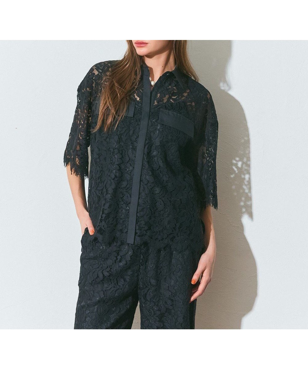 【グレース コンチネンタル/GRACE CONTINENTAL】のレースコンビシャツ インテリア・キッズ・メンズ・レディースファッション・服の通販 founy(ファニー) 　ファッション　Fashion　レディースファッション　Fashion for Women　トップス・カットソー　Cut & Sew Tops　シャツ・ブラウス・オフィスカジュアル　Elegant Blouses & Button-Ups　タイプライター　Typewriter Fabric, Crisp Cotton　レース　Lace, Lace Fabric　夏　Summer　春　Spring　S/S・春夏　SS, Spring/Summer, Warm Season　ブラック|ID: prp329100004869407 ipo3291000000036289312