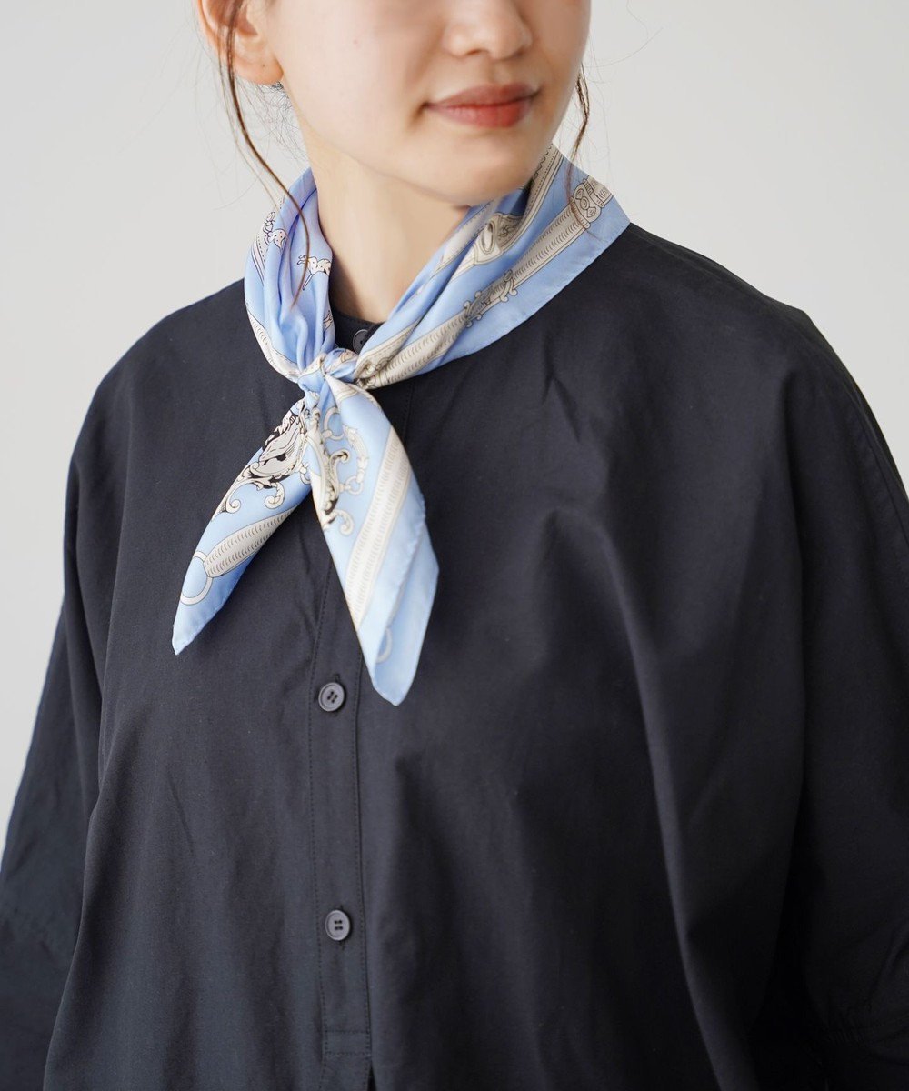 【マルカオリジナル/Marca originals】の【Marcaオリジナル】ドッグ 小判 シルクツイル スカーフ インテリア・キッズ・メンズ・レディースファッション・服の通販 founy(ファニー) 　ファッション　Fashion　レディースファッション　Fashion for Women　シルク　Silk, 100% Silk　スカーフ　Scarf, Neckwear　ストール　Stole, Wrap　ハンカチ　Handkerchief, Hanky　バンダナ　Bandana, Head Scarf　プリント　Print, Printed Pattern　おすすめ　Recommended / Our Picks　犬　Dog　ブルー|ID: prp329100004869664 ipo3291000000036293563