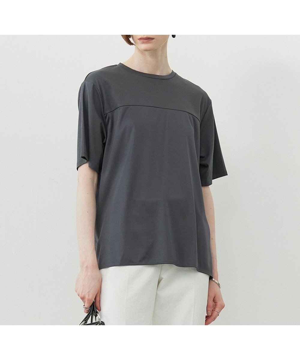 【アイシービー/iCB】の【接触冷感・UVケア・洗える】シルケットスムースコンビ Tブラウスカットソー インテリア・キッズ・メンズ・レディースファッション・服の通販 founy(ファニー) 　ファッション　Fashion　レディースファッション　Fashion for Women　トップス・カットソー　Cut & Sew Tops　シャツ・ブラウス・オフィスカジュアル　Elegant Blouses & Button-Ups　ロングTシャツ・Tシャツ　Longline T-Shirts & Tees　カットソー・ベーシックTシャツ　Cut-and-Sewn Tops / Stretch Tees & Basics　春　Spring　洗える　Machine Washable　カットソー　Cut and Sewn Top　コンビ　Combo, Combination Style　サテン　Satin, Glossy Fabric　シルケット　Silket, Silky Cotton　S/S・春夏　SS, Spring/Summer, Warm Season　夏　Summer　2025年　2025　2025春夏・S/S　Spring/Summer 2025 SS25　チャコール系|ID: prp329100004869972 ipo3291000000036295484