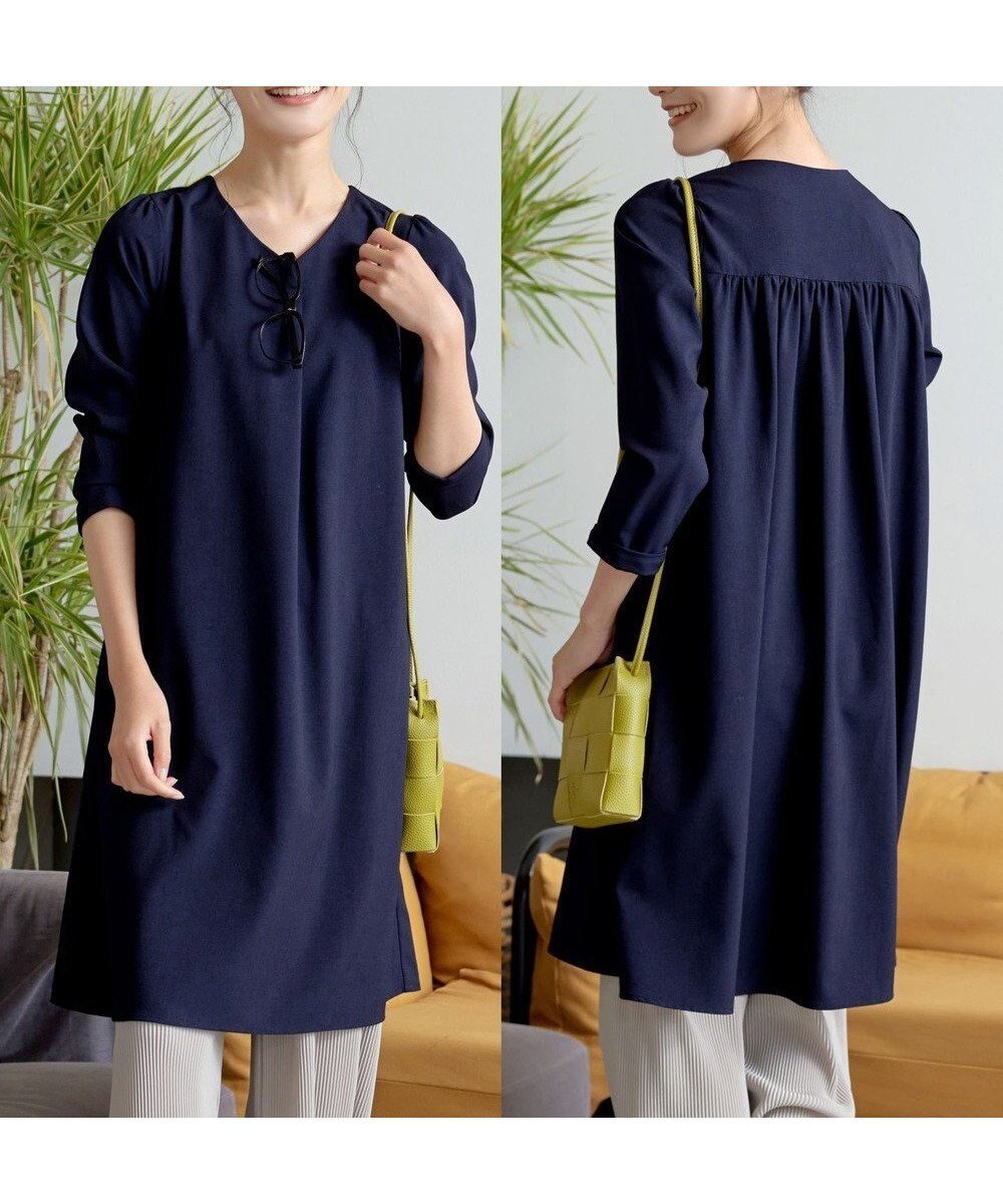 【ティアクラッセ/Tiaclasse】の【洗える】バックギャザーハートネックAラインワンピース インテリア・キッズ・メンズ・レディースファッション・服の通販 founy(ファニー) 　ファッション　Fashion　レディースファッション　Fashion for Women　ワンピース　Dresses　Aラインワンピース・フレアシルエット　A-Line Dresses / Flared Silhouette Dresses　アクセサリー　Fashion Accessories　ウォッシャブル　Machine Washable　春　Spring　洗える　Machine Washable　カーディガン　Cardigan, Knitwear　ギャザー　Gathered, Ruffled　ジョーゼット　Georgette, Semi-Sheer Fabric　チュニック　Tunic, Long Top　フェミニン　Feminine, Girly　ポケット　Pocket, Pocket Detail　ミドル　Middle Length, Mid Height　無地　Plain, Solid Color　ヨーク　Yoke, Yoke Design　S/S・春夏　SS, Spring/Summer, Warm Season　再入荷　Restock / Back in Stock　夏　Summer　エレガント 上品　Elegant　新作・新入荷　New Arrivals / New In　ネイビー|ID: prp329100004869981 ipo3291000000036295546