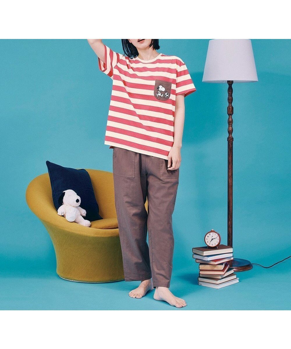 【ワコール/WACOAL】のPEANUTS パジャマ 4分袖 長ズボン 綿100%(本体) スヌーピー レディース FDT165 /ワコール 人気、トレンドファッション・服の通販 founy(ファニー) 　ファッション　Fashion　レディースファッション　Fashion for Women　トップス・カットソー　Cut & Sew Tops　サッカー　Seersucker, Summer Fabric　セットアップ　Set-Up, Coordinated Outfit　パジャマ　Pajamas, Sleepwear　ボトム　Bottoms, Lower Wear　ボーダー　Border, Stripe　ポケット　Pocket, Pocket Detail　無地　Plain, Solid Color　リラックス　Relax, Relaxed Fit　おすすめ　Recommended / Our Picks　お家時間・ステイホーム　Stay Home / At Home　 other-1|ID: prp329100004870058 ipo3291000000036296047