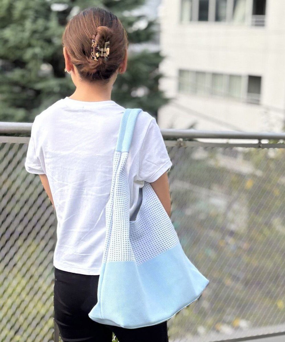 【ルートート/ROOTOTE】の3582【ルートート】LT.ラウンド.メッシュ.ニット-A インテリア・キッズ・メンズ・レディースファッション・服の通販 founy(ファニー) 　ファッション　Fashion　レディースファッション　Fashion for Women　トップス・カットソー　Cut & Sew Tops　ニット　Knit Tops & Sweaters　カメラ　Camera Accessories　シンプル　Simple, Minimal　トライアングル　Triangle, Triangular Shape　バランス　Balance, Style Balance　フィット　Fit, Slim Fit　フォルム　Silhouette, Form　プリント　Print, Printed Pattern　ポケット　Pocket, Pocket Detail　ポーチ　Pouch, Small Case　マグネット　Magnet, Magnetic Closure　メッシュ　Mesh, Net Fabric　ラウンド　Round, Round Neck　ランダム　Random, Irregular　エレガント 上品　Elegant　新作・新入荷　New Arrivals / New In　ビジネス 仕事 通勤　Business / Work / Commuting　03:ライトブルー|ID: prp329100004870081 ipo3291000000036296132