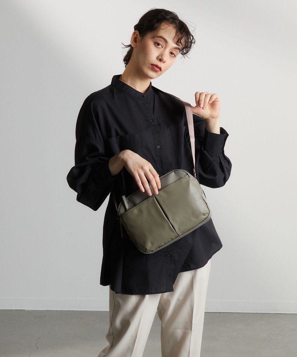 【イザック/Y'SACCS】のナイロン×牛革コンビシリーズ ショルダー インテリア・キッズ・メンズ・レディースファッション・服の通販 founy(ファニー) 　ファッション　Fashion　レディースファッション　Fashion for Women　コンビ　Combo, Combination Style　ショルダー　Shoulder, Shoulder Strap　シンプル　Simple, Minimal　スタイリッシュ　Stylish, Fashionable　ポケット　Pocket, Pocket Detail　グレージュ|ID: prp329100004870193 ipo3291000000036298813