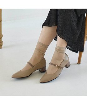 【リズ ラフィーネ/Riz raffinee】のRiz raffinee アーモンドトゥストラップパンプス 人気、トレンドファッション・服の通販 founy(ファニー) ファッション Fashion レディースファッション Fashion for Women アーモンドトゥ Almond Toe Shoes エレガント 上品 Elegant オケージョン Occasion Wear 抗菌 Antibacterial, Bacteria-Resistant シンプル Simple, Minimal スタンダード Standard, Basic ストラップパンプス Strap Pumps, Strappy Heels トレンド Trend, Trending Now フェミニン Feminine, Girly フォーマル Formal, Dressy ベーシック Basic, Essential ラップ Wrap, Wrap Design 日本製 Made In Japan セレモニー Ceremony 入学式 Entrance Ceremony 卒業式 Graduation Ceremony 結婚式 Wedding ビジネス 仕事 通勤 Business / Work / Commuting |ID:prp329100004870221