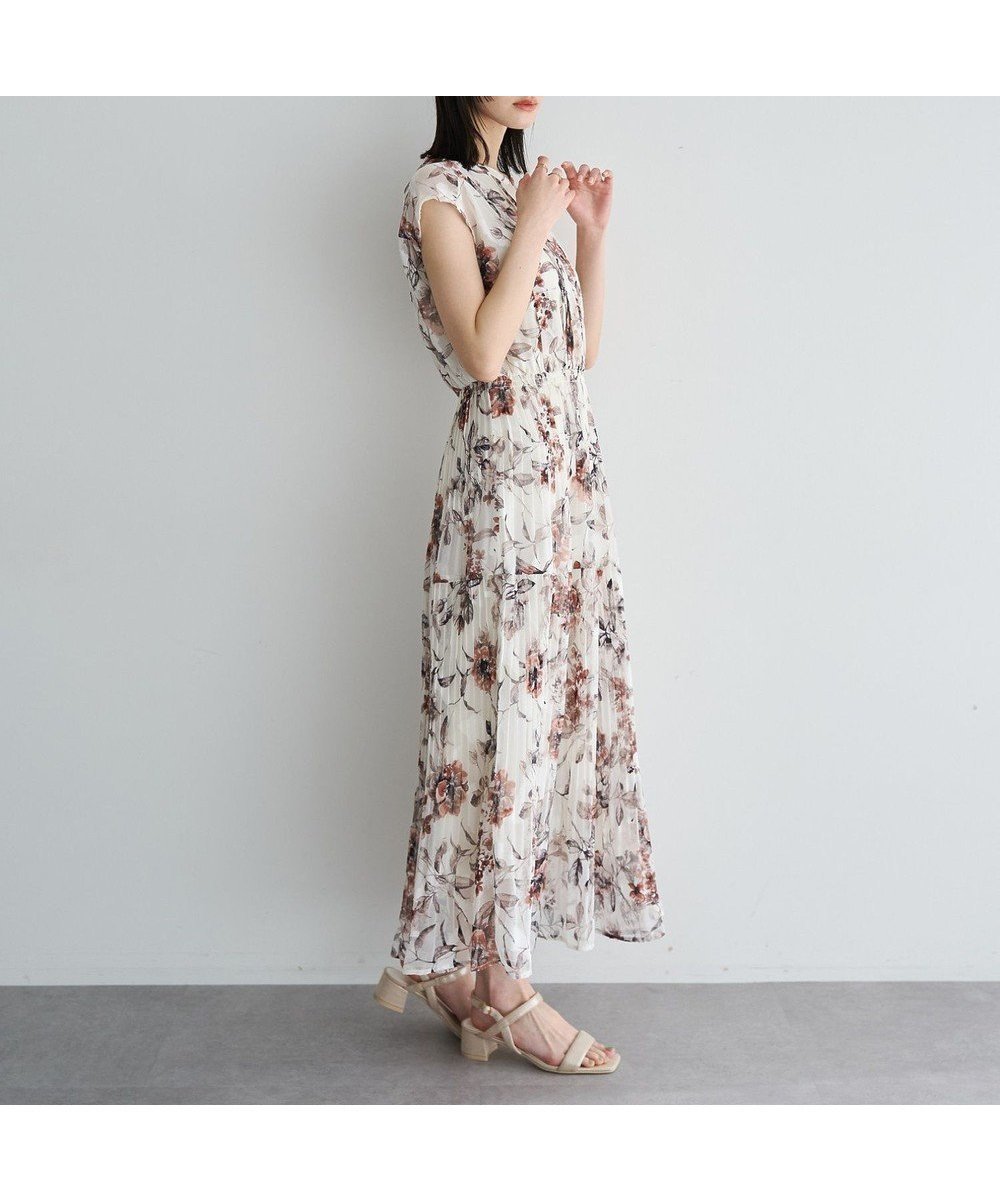 【イェッカ ヴェッカ/YECCA VECCA】のフラワー柄シアープリーツワンピース 人気、トレンドファッション・服の通販 founy(ファニー) 　ファッション　Fashion　レディースファッション　Fashion for Women　ワンピース　Dresses　エレガント 上品　Elegant　シアー　Sheer, See-Through　スキッパー　Skipper, Open Collar　フォーマル　Formal, Dressy　フラワー　Flower, Floral　フロント　Front, Front Design　プリーツ　Pleats, Pleated　ポケット　Pocket, Pocket Detail　ロング　Long, Long-Length　夏　Summer　春　Spring　S/S・春夏　SS, Spring/Summer, Warm Season　 other-1|ID: prp329100004870249 ipo3291000000036299055