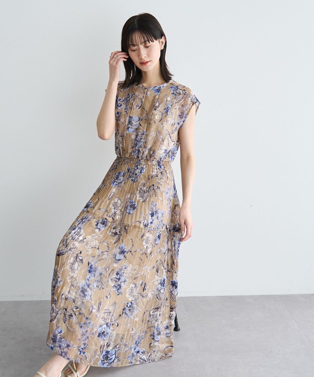 【イェッカ ヴェッカ/YECCA VECCA】のフラワー柄シアープリーツワンピース インテリア・キッズ・メンズ・レディースファッション・服の通販 founy(ファニー) 　ファッション　Fashion　レディースファッション　Fashion for Women　ワンピース　Dresses　エレガント 上品　Elegant　シアー　Sheer, See-Through　スキッパー　Skipper, Open Collar　フォーマル　Formal, Dressy　フラワー　Flower, Floral　フロント　Front, Front Design　プリーツ　Pleats, Pleated　ポケット　Pocket, Pocket Detail　ロング　Long, Long-Length　夏　Summer　春　Spring　S/S・春夏　SS, Spring/Summer, Warm Season　Beige|ID: prp329100004870249 ipo3291000000036299057