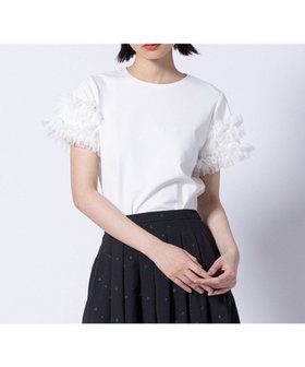 【トッカ/TOCCA】 【星風まどかコラボ】DOT GARLAND Tシャツ人気、トレンドファッション・服の通販 founy(ファニー) ファッション Fashion レディースファッション Fashion for Women トップス・カットソー Cut & Sew Tops シャツ・ブラウス・オフィスカジュアル Elegant Blouses & Button-Ups ロングTシャツ・Tシャツ Longline T-Shirts & Tees カットソー・ベーシックTシャツ Cut-and-Sewn Tops / Stretch Tees & Basics 春 Spring カットソー Cut and Sewn Top コラボ Collaboration, Collab シンプル Simple, Minimal ジャケット Jacket, Outerwear ストレッチ Stretch, Stretchy Fabric チュール Tulip, Tulip Motif フリル Frill, Ruffle S/S・春夏 SS, Spring/Summer, Warm Season おすすめ Recommended / Our Picks 夏 Summer エレガント 上品 Elegant 2025年 2025 2025春夏・S/S Spring/Summer 2025 SS25 |ID:prp329100004870305