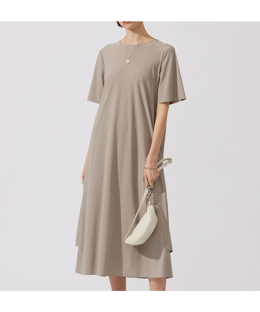 【アイシービー/iCB】の【接触冷感・UVカット・速乾・洗える】マットスキューバ ワンピース インテリア・キッズ・メンズ・レディースファッション・服の通販 founy(ファニー) 　ファッション　Fashion　レディースファッション　Fashion for Women　ワンピース　Dresses　春　Spring　洗える　Machine Washable　シンプル　Simple, Minimal　ストレッチ　Stretch, Stretchy Fabric　ストレート　Straight, Straight Cut　ドレープ　Drape, Draping Fabric　ヨーク　Yoke, Yoke Design　S/S・春夏　SS, Spring/Summer, Warm Season　夏　Summer　2024年　2024　2024春夏・S/S　Spring/Summer 2024 SS24　ライトオリーブ系|ID: prp329100004870315 ipo3291000000036299611