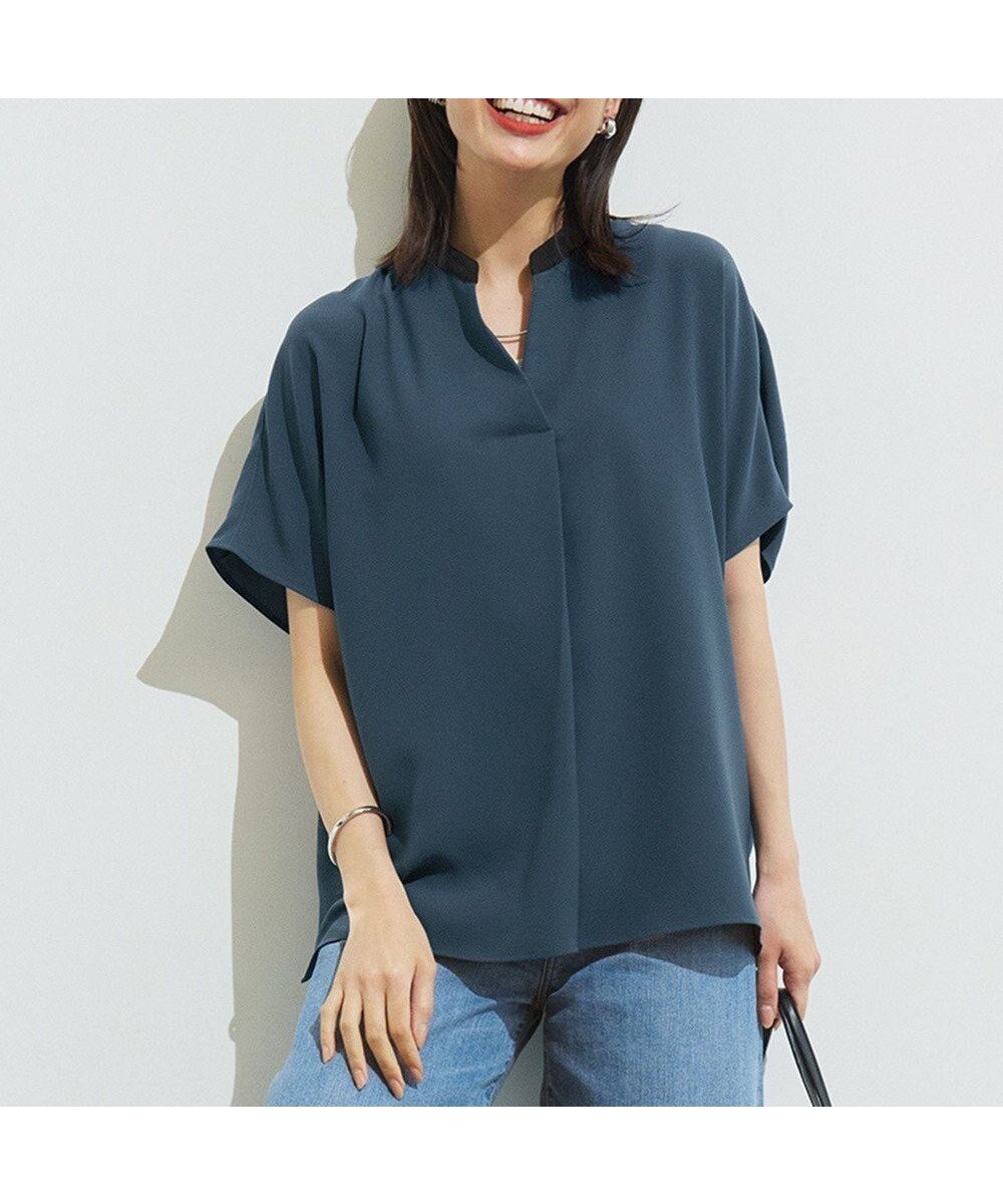 【23区/NIJYUSANKU】の【吸水速乾/UVカット/接触冷感】ストレッチジョーゼット バンドカラー カットソー インテリア・キッズ・メンズ・レディースファッション・服の通販 founy(ファニー) 　ファッション　Fashion　レディースファッション　Fashion for Women　トップス・カットソー　Cut & Sew Tops　シャツ・ブラウス・オフィスカジュアル　Elegant Blouses & Button-Ups　ロングTシャツ・Tシャツ　Longline T-Shirts & Tees　カットソー・ベーシックTシャツ　Cut-and-Sewn Tops / Stretch Tees & Basics　春　Spring　カットソー　Cut and Sewn Top　吸水　Absorbent, Quick-Dry　シンプル　Simple, Minimal　ジョーゼット　Georgette, Semi-Sheer Fabric　スキッパー　Skipper, Open Collar　ストレッチ　Stretch, Stretchy Fabric　セットアップ　Set-Up, Coordinated Outfit　ワイド　Wide, Wide Fit　S/S・春夏　SS, Spring/Summer, Warm Season　夏　Summer　エレガント 上品　Elegant　ビジネス 仕事 通勤　Business / Work / Commuting　2025年　2025　2025春夏・S/S　Spring/Summer 2025 SS25　ダークグリーン×ブラック|ID: prp329100004870327 ipo3291000000036299677