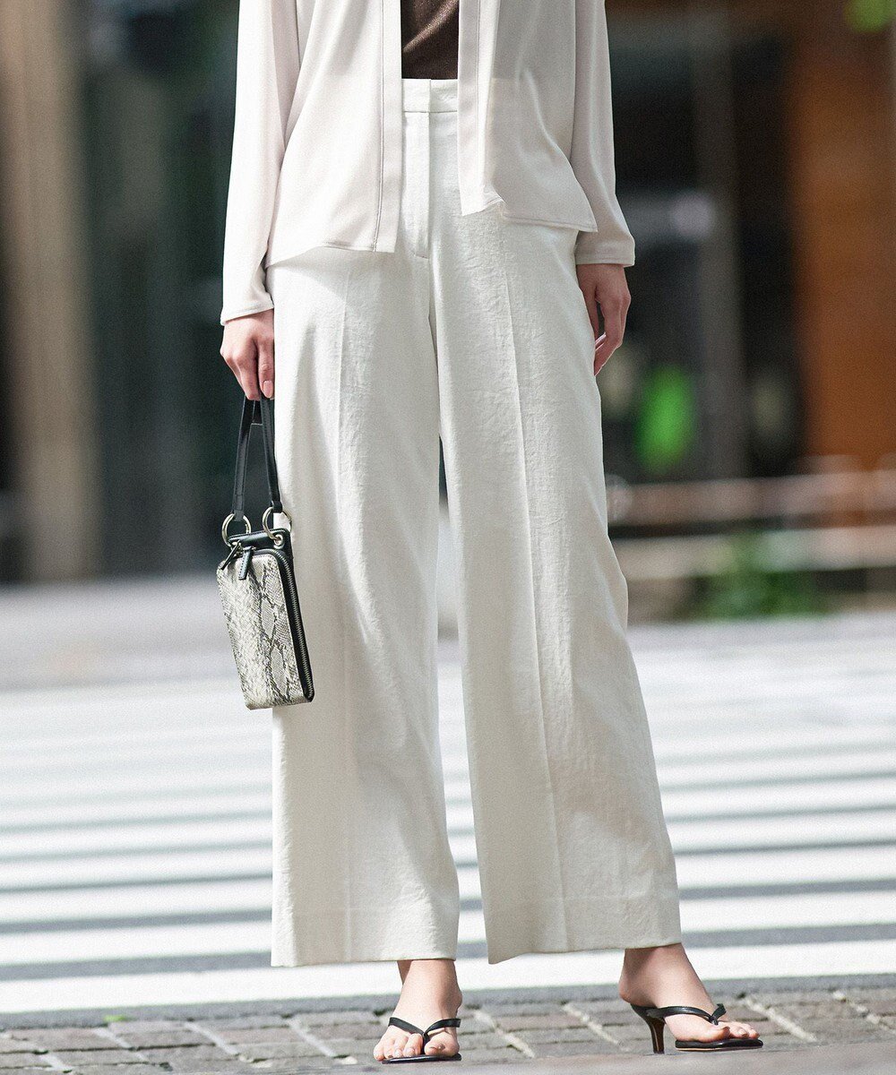 【アイシービー/iCB】の【接触冷感・UVカット・透け防止・吸水速乾・洗える】 シェルタリングドライオックス ワイドパンツ インテリア・キッズ・メンズ・レディースファッション・服の通販 founy(ファニー) 　ファッション　Fashion　レディースファッション　Fashion for Women　パンツ　Pants & Trousers　オックス　Oxford Fabric　春　Spring　洗える　Machine Washable　吸水　Absorbent, Quick-Dry　スタイリッシュ　Stylish, Fashionable　スマート　Smart, Elegant　センター　Center, Center Line　タンブラー　Tumbler, Travel Mug　リネン　Linen, Linen Fabric　ワイド　Wide, Wide Fit　S/S・春夏　SS, Spring/Summer, Warm Season　夏　Summer　ビジネス 仕事 通勤　Business / Work / Commuting　2025年　2025　2025春夏・S/S　Spring/Summer 2025 SS25　オフホワイト系|ID: prp329100004870596 ipo3291000000036303699