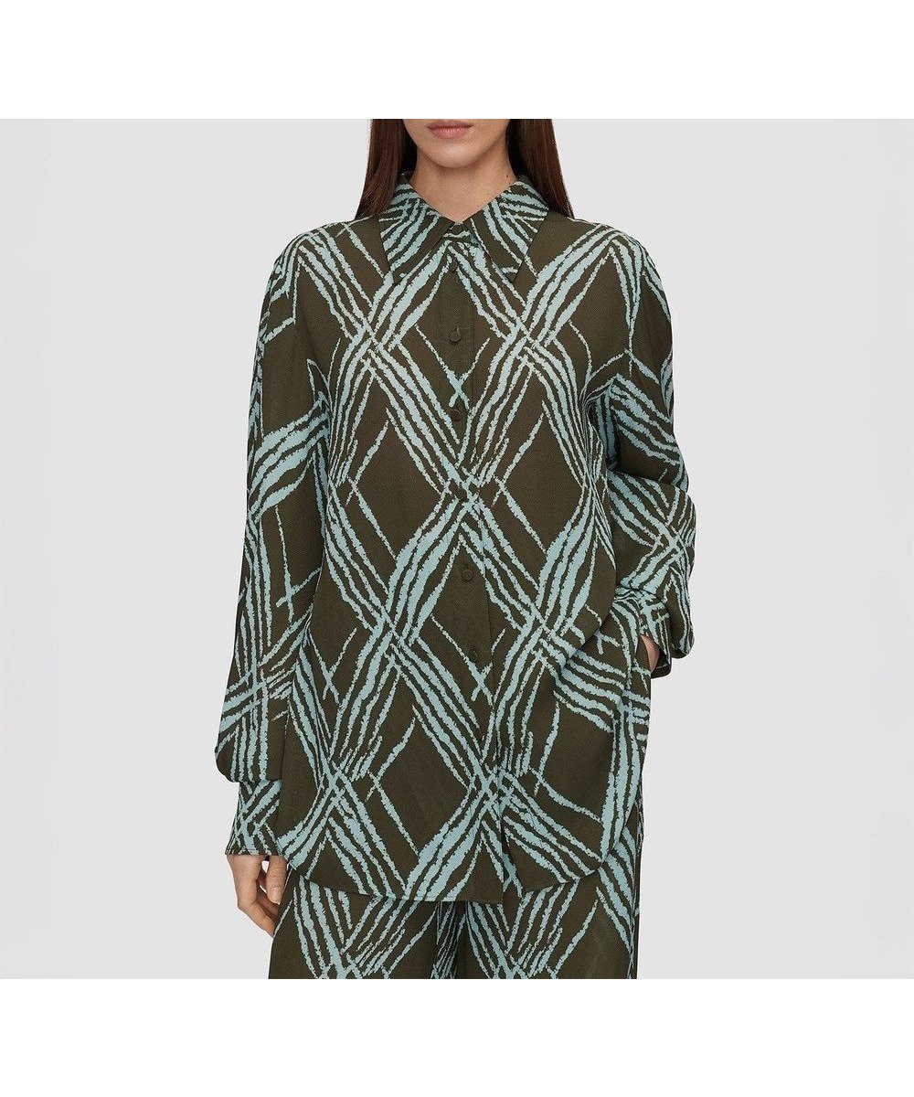 【ジョゼフ/JOSEPH】のオープンウィーブ ブラウス インテリア・キッズ・メンズ・レディースファッション・服の通販 founy(ファニー) 　ファッション　Fashion　レディースファッション　Fashion for Women　トップス・カットソー　Cut & Sew Tops　ニット　Knit Tops & Sweaters　シャツ・ブラウス・オフィスカジュアル　Elegant Blouses & Button-Ups　シルク　Silk, 100% Silk　セーター　Sweater, Knitwear　チェック　Check, Plaid, Tartan　ドレープ　Drape, Draping Fabric　パターン　Pattern, Design Print　フィット　Fit, Slim Fit　モダン　Modern, Contemporary　リラックス　Relax, Relaxed Fit　夏　Summer　春　Spring　S/S・春夏　SS, Spring/Summer, Warm Season　Palm Leaf/Chambray|ID: prp329100004870680 ipo3291000000036304530