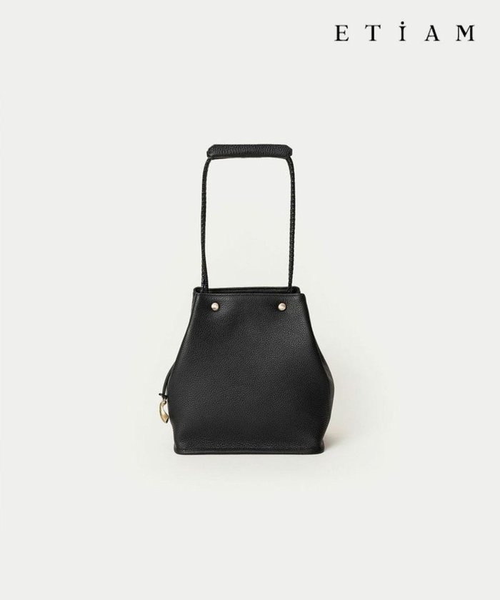 【五大陸/GOTAIRIKU】の【ETIAM】シュリンク ドローストリングバッグ《Cocoon》 インテリア・キッズ・メンズ・レディースファッション・服の通販 founy(ファニー) https://founy.com/ ファッション Fashion レディースファッション Fashion for Women イタリア Italy グログラン Grosgrain, Grosgrain Ribbon 財布 Wallet, Purse ドローストリング Drawstring, Pull Cord パイピング Piping, Trim Design フォーマル Formal, Dressy フレーム Frame, Outline マグネット Magnet, Magnetic Closure ラグジュアリー Luxury, Elegant エレガント 上品 Elegant ビジネス 仕事 通勤 Business / Work / Commuting |ID: prp329100004870682 ipo3291000000036304539