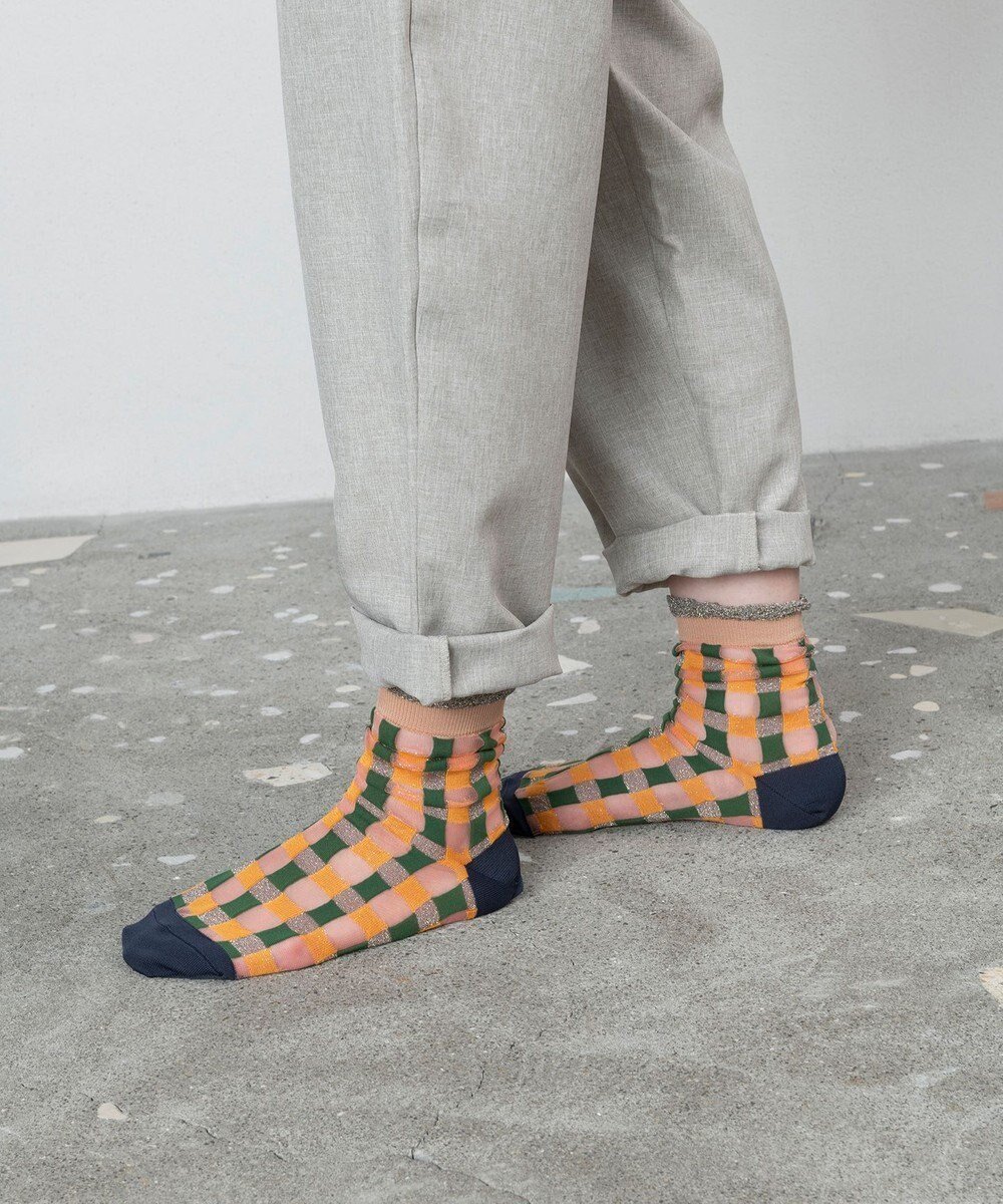 【トリコテ/Tricote】のチェックラメソックス 人気、トレンドファッション・服の通販 founy(ファニー) 　ファッション　Fashion　レディースファッション　Fashion for Women　ソックス&靴下　Socks & Hosiery　レッグウェア・ストッキング　Legwear & Hosiery　おすすめ　Recommended / Our Picks　シアー　Sheer, See-Through　ソックス　Socks, Hosiery　タンブラー　Tumbler, Travel Mug　チェック　Check, Plaid, Tartan　フリル　Frill, Ruffle　ボトム　Bottoms, Lower Wear　ミックス　Mix, Mixed Style　 other-1|ID: prp329100004870745 ipo3291000000036305226