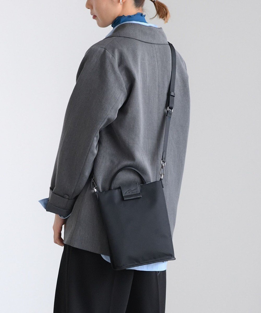 【エースバッグズアンドラゲッジ/ACE BAGS & LUGGAGE】のW .Day/Night スック サポートバッグ ミニショルダー 15181 ダブルアンドデイナイト インテリア・キッズ・メンズ・レディースファッション・服の通販 founy(ファニー) 　ファッション　Fashion　レディースファッション　Fashion for Women　ショルダー　Shoulder, Shoulder Strap　シンプル　Simple, Minimal　スマホ　Smartphone, Mobile Device　スマート　Smart, Elegant　財布　Wallet, Purse　ダブル　Double, Double-Breasted　手帳　Planner, Notebook　フラット　Flat, Flat Shoes　ポケット　Pocket, Pocket Detail　ポシェット　Pochette, Mini Bag　マグネット　Magnet, Magnetic Closure　リップ　Lip, Lip Motif　リュック　Backpack, Rucksack　ワーク　Workwear, Utility Style　再入荷　Restock / Back in Stock　スーツケース キャリーケース　Suitcase / Carry Case　スマホショルダーバッグ　Smartphone Shoulder Bag　ビジネス 仕事 通勤　Business / Work / Commuting　ブラック|ID: prp329100004871238 ipo3291000000036311738