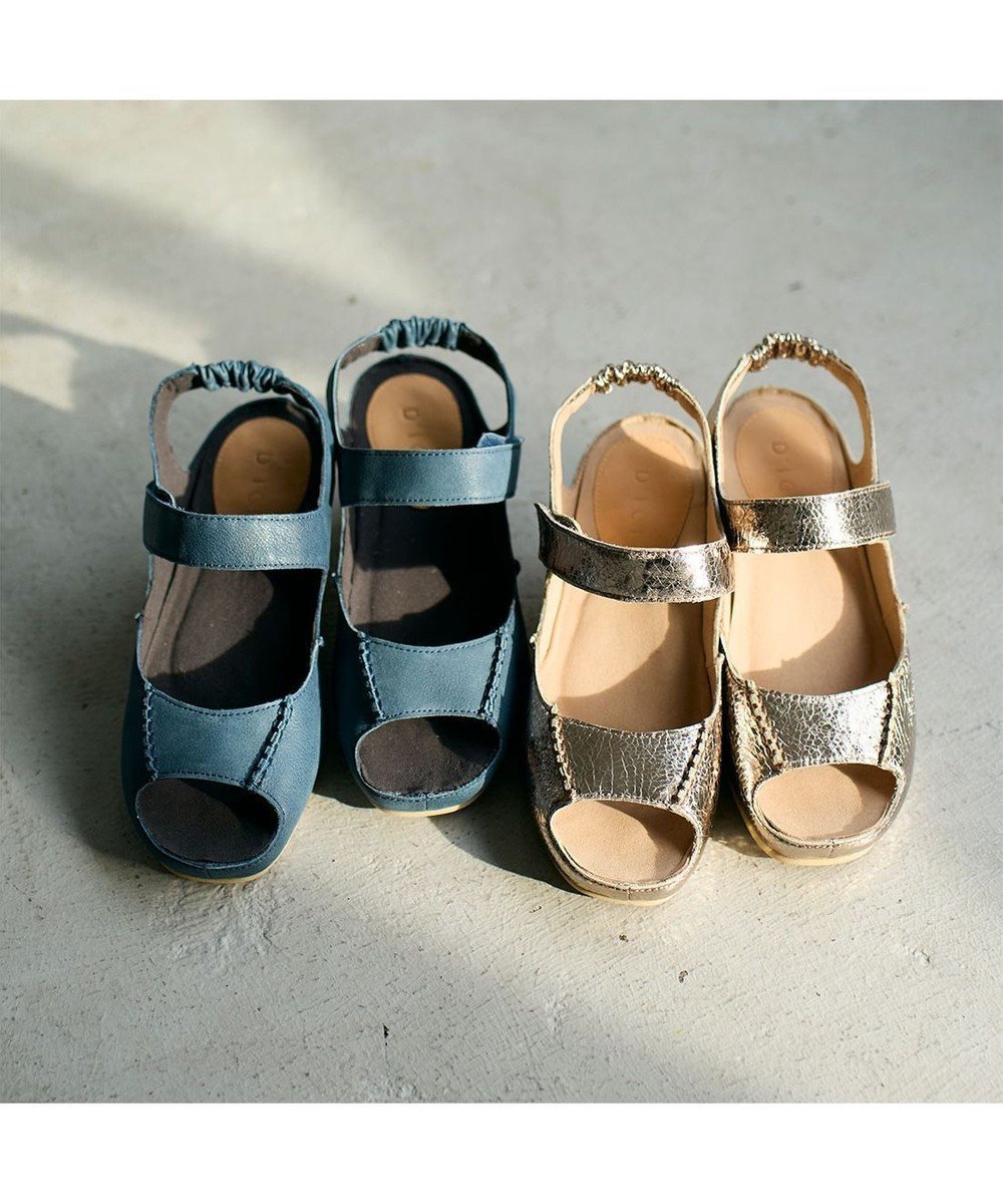 【モード エ ジャコモ/MODE ET JACOMO】のD ICI アジャスタブルインヒールサンダル インテリア・キッズ・メンズ・レディースファッション・服の通販 founy(ファニー) 　ファッション　Fashion　レディースファッション　Fashion for Women　春　Spring　軽量　Lightweight, Ultra Light　サンダル　Sandals, Summer Shoes　シンプル　Simple, Minimal　フィット　Fit, Slim Fit　フォルム　Silhouette, Form　メタリック　Metallic, Shiny Finish　S/S・春夏　SS, Spring/Summer, Warm Season　夏　Summer　旅行　Travel　エレガント 上品　Elegant　ブルー|ID: prp329100004871265 ipo3291000000036312010