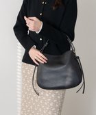 【インター ショシュール/INTER-CHAUSSURES】の【LORISTELLA】シュリンクレザーハンドバッグ 人気、トレンドファッション・服の通販 founy(ファニー) ファッション Fashion レディースファッション Fashion for Women バッグ Bags イタリア Italy シンプル Simple, Minimal スタイリッシュ Stylish, Fashionable パターン Pattern, Design Print ファブリック Fabric, Textile フェミニン Feminine, Girly フォルム Silhouette, Form モダン Modern, Contemporary ラップ Wrap, Wrap Design 人気 Popular, Best Seller thumbnail ブラック|ID: prp329100004871293 ipo3291000000036312276