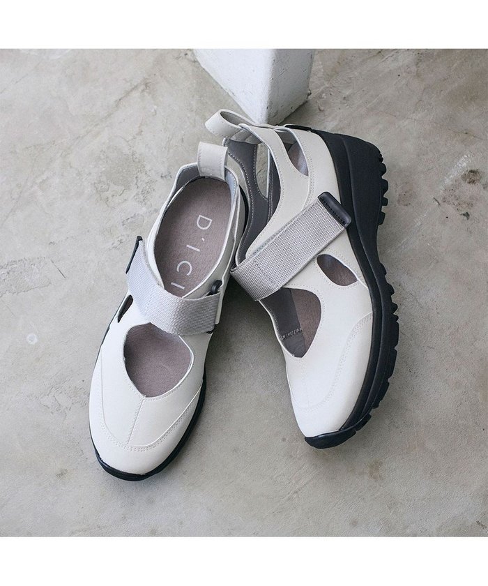 【モード エ ジャコモ/MODE ET JACOMO】のD ICI ワンストラップスニーカー インテリア・キッズ・メンズ・レディースファッション・服の通販 founy(ファニー) https://founy.com/ ファッション Fashion レディースファッション Fashion for Women 春 Spring 軽量 Lightweight, Ultra Light サンダル Sandals, Summer Shoes シューズ Shoes, Footwear シンプル Simple, Minimal スニーカー Sneakers, Trainers 人気 Popular, Best Seller フォルム Silhouette, Form S/S・春夏 SS, Spring/Summer, Warm Season 夏 Summer 旅行 Travel エレガント 上品 Elegant ビジネス 仕事 通勤 Business / Work / Commuting |ID: prp329100004871311 ipo3291000000036312450