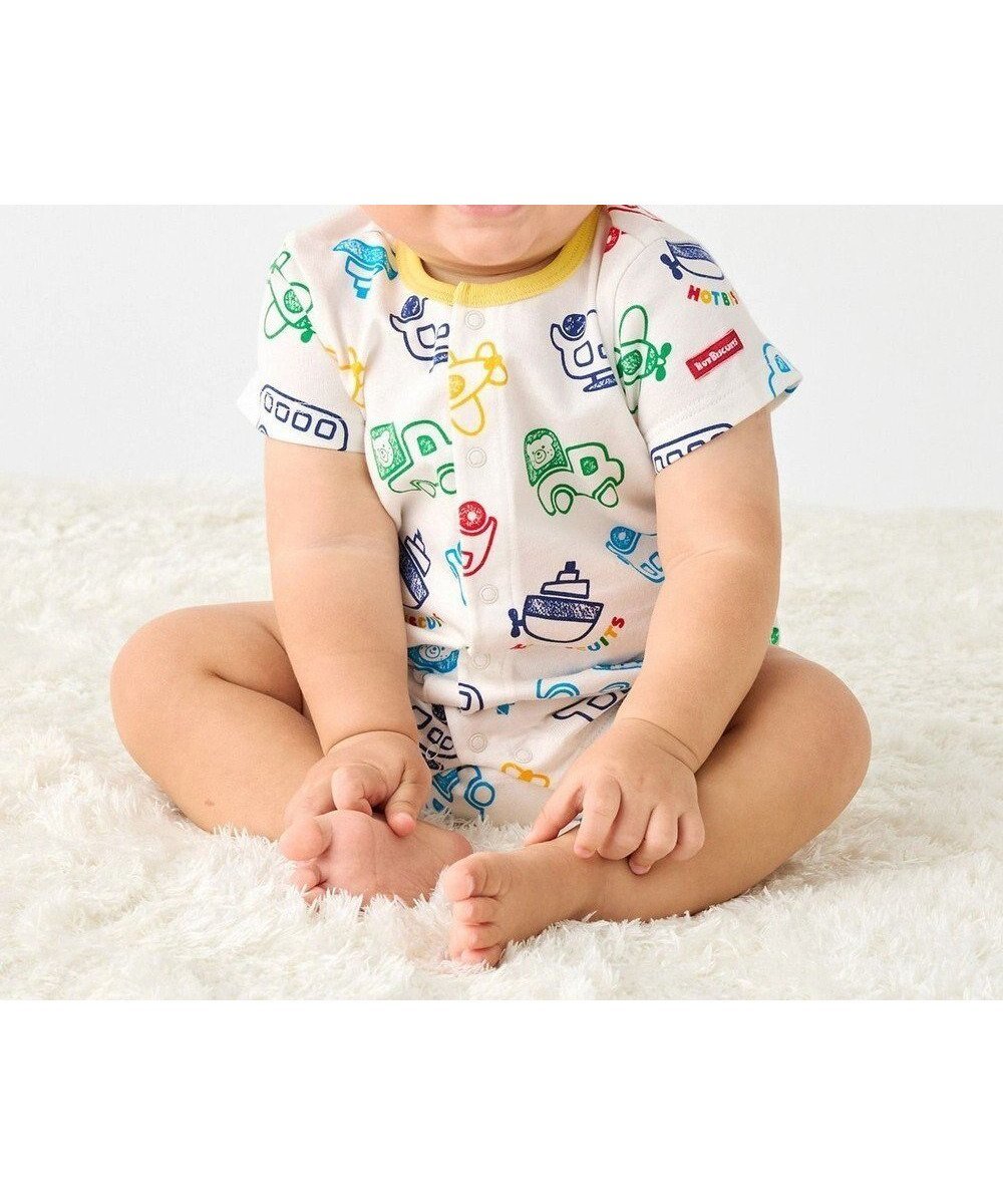 【ミキハウスホットビスケッツ/MIKI HOUSE HOT BISCUITS / KIDS】の【70-80cm】ビーンズ×乗り物 総柄ショートオール 人気、トレンドファッション・服の通販 founy(ファニー) 　ファッション　Fashion　キッズファッション　Fashion for Kids　春　Spring　カラフル　Colorful Design　ショート　Short, Short Length　ベビー　Baby, Babywear　ポンチョ　Poncho, Cape Style　半袖　Short Sleeve, Half Sleeve　A/W・秋冬　Autumn/Winter　S/S・春夏　SS, Spring/Summer, Warm Season　おすすめ　Recommended / Our Picks　夏　Summer　ギフト プレゼント　Gift / Present　 other-1|ID: prp329100004871644 ipo3291000000036322357