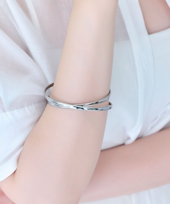 【フィービィー/phoebe】の【金属アレルギー対応】ツインカレントカフバングル シルバー/ニッケルフリー インテリア・キッズ・メンズ・レディースファッション・服の通販 founy(ファニー) https://founy.com/ ファッション Fashion レディースファッション Fashion for Women アクセサリー Fashion Accessories シルバー Silver, Metallic Silver シンプル Simple, Minimal バランス Balance, Style Balance バングル Bangle, Bracelet エレガント 上品 Elegant |ID: prp329100004871708 ipo3291000000036322588