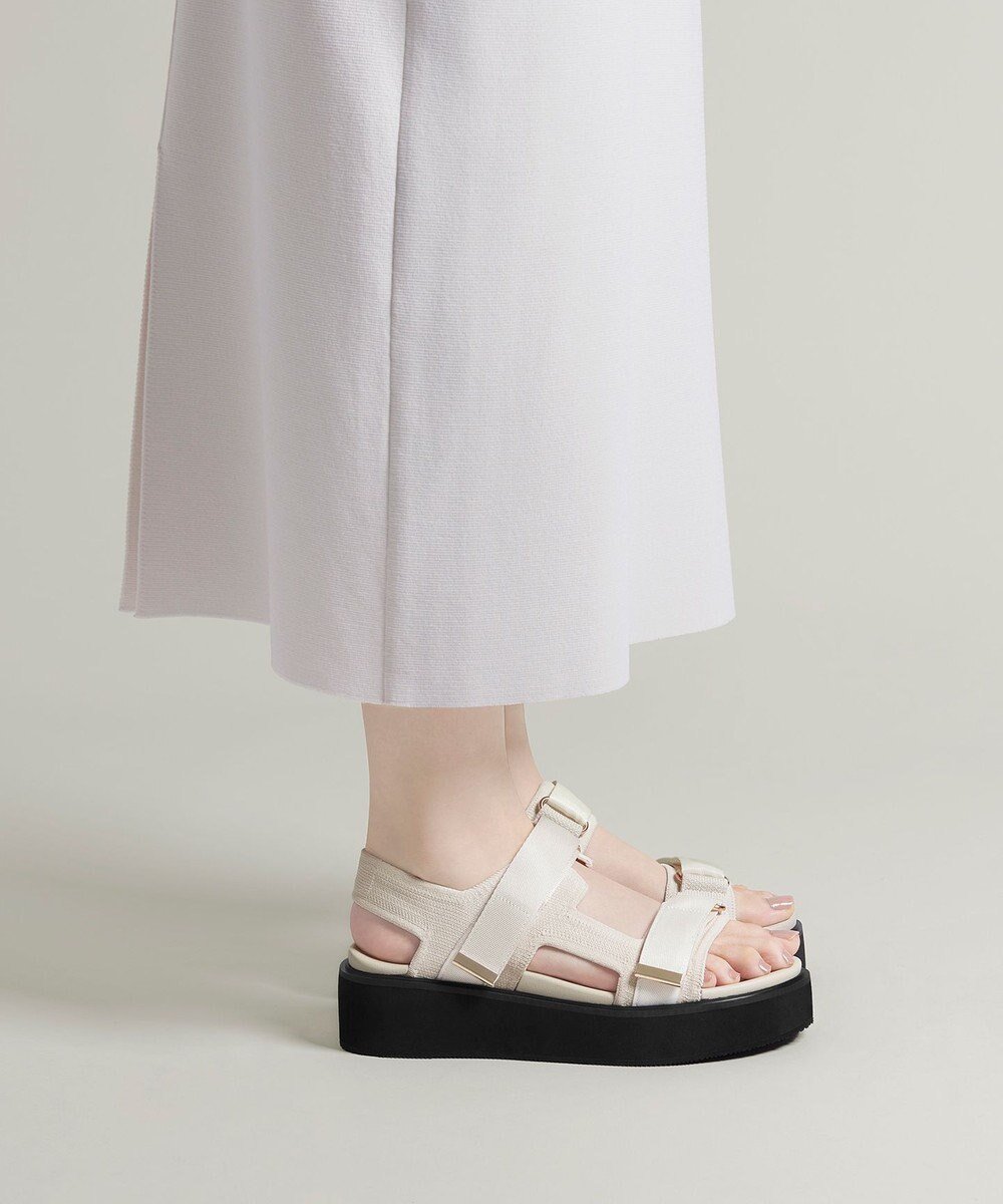 【ステッピ/steppi】の【洗える】厚底 ストラップサンダル インテリア・キッズ・メンズ・レディースファッション・服の通販 founy(ファニー) ファッション Fashion レディースファッション Fashion for Women 厚底 Platform Shoes 春 Spring 洗える Machine Washable カラフル Colorful Design クッション Cushion, Throw Pillow サテン Satin, Glossy Fabric サンダル Sandals, Summer Shoes シューズ Shoes, Footwear ストラップサンダル Strappy Sandals, Strap Sandals ストーン Stone, Gem-Like スポーツ Sports, Activewear ダブル Double, Double-Breasted チェック Check, Plaid, Tartan 定番 Standard, Basic Item ビジュー Bijou, Jewel-like Accent ラップ Wrap, Wrap Design ラバー Rubber, Rubber Sole S/S・春夏 SS, Spring/Summer, Warm Season 夏 Summer オフ|ID: prp329100004871722 ipo3291000000036322646