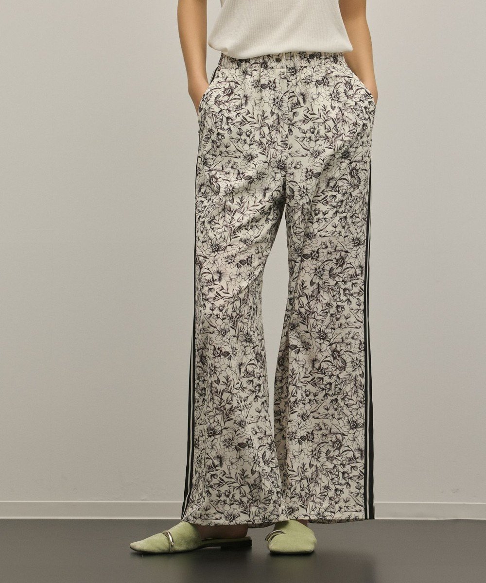 【グレース コンチネンタル/GRACE CONTINENTAL】のモノトーンフラワープリントパンツ 人気、トレンドファッション・服の通販 founy(ファニー) ファッション Fashion レディースファッション Fashion for Women パンツ Pants & Trousers トレンド Trend, Trending Now 夏 Summer 春 Spring S/S・春夏 SS, Spring/Summer, Warm Season other-1|ID: prp329100004871795 ipo3291000000036322933