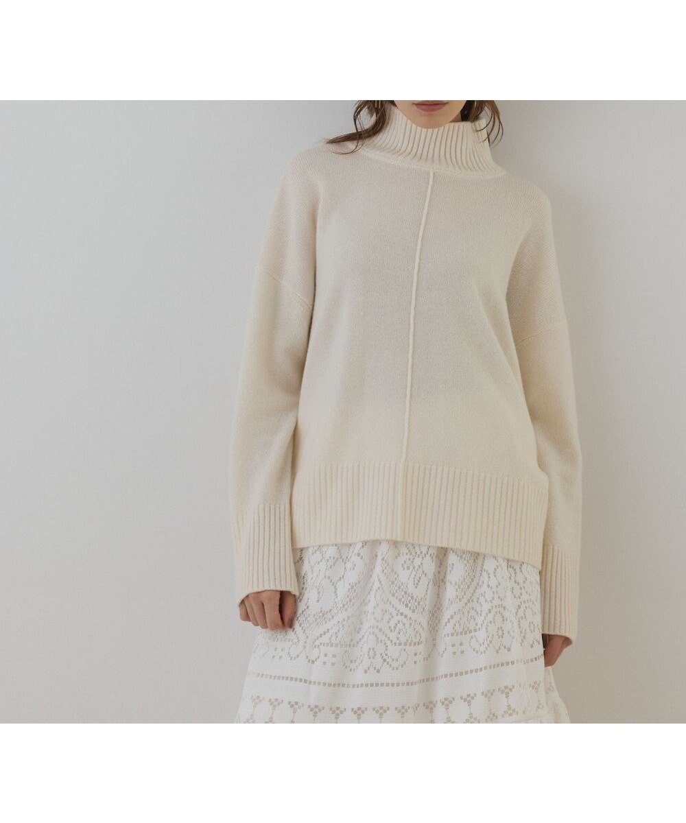 【グレース コンチネンタル/GRACE CONTINENTAL】のウールオーバーニットトップ 人気、トレンドファッション・服の通販 founy(ファニー) 　ファッション　Fashion　レディースファッション　Fashion for Women　トップス・カットソー　Cut & Sew Tops　ニット　Knit Tops & Sweaters　シンプル　Simple, Minimal　ストール　Stole, Wrap　セーター　Sweater, Knitwear　ハイネック　High Neck, Mock Neck　ミドル　Middle Length, Mid Height　メタル　Metal, Metal Parts　人気　Popular, Best Seller　定番　Standard, Basic Item　A/W・秋冬　Autumn/Winter　 other-1|ID: prp329100004871808 ipo3291000000036322987