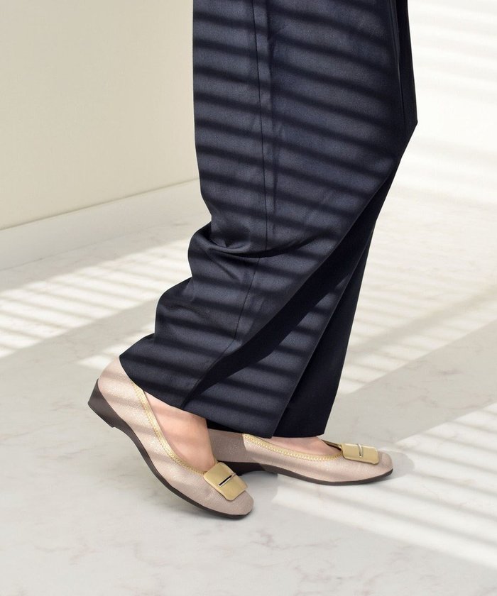 【ブリジット バーキン/Bridget Birkin】の【Bridget Birkin walk】バックルモチーフウォーキングパンプス インテリア・キッズ・メンズ・レディースファッション・服の通販 founy(ファニー) https://founy.com/ ファッション Fashion レディースファッション Fashion for Women バッグ Bags スクエア Square, Square Shape チェック Check, Plaid, Tartan フィット Fit, Slim Fit プレート Plate, Dish モダン Modern, Contemporary |ID: prp329100004871974 ipo3291000000036326749